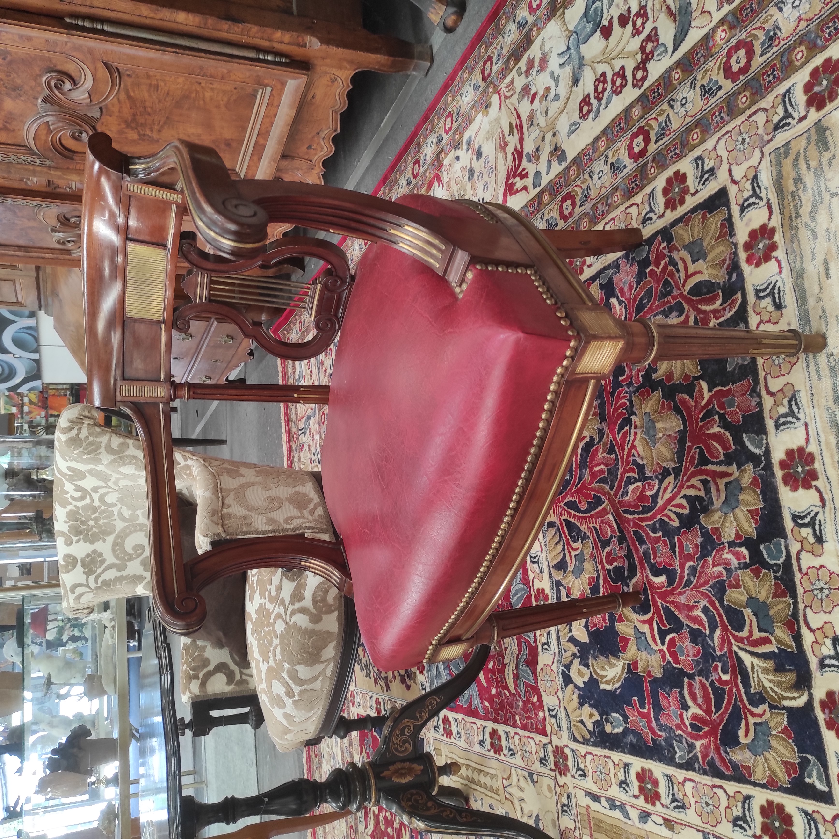 FAUTEUIL ASSISE CUIR 64/82/52 CM DOSSIER LYRE  NAPOLEON III