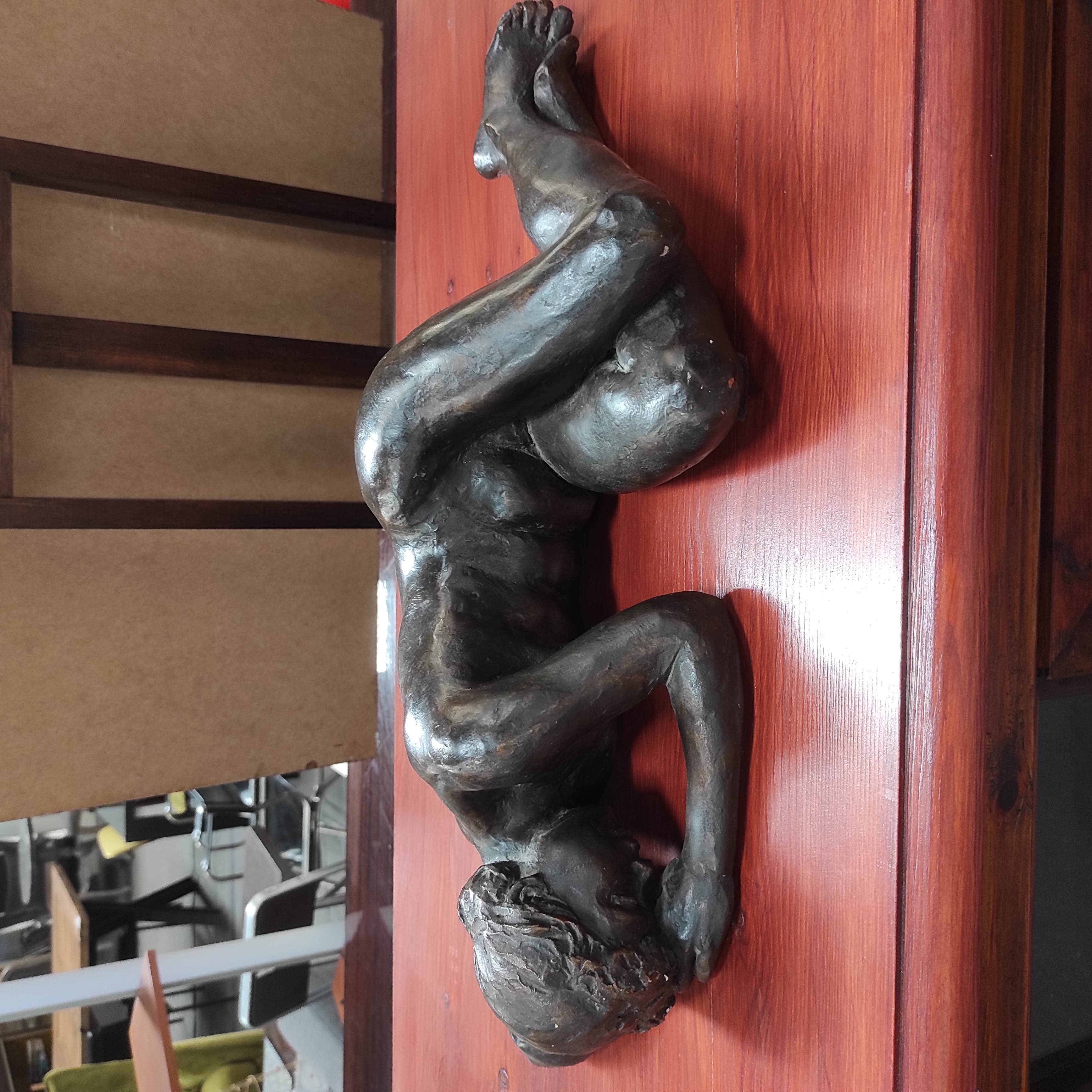 PLATRE A PATINE BRONZE FEMME ALLONGEE 50x 20 x 12 CM