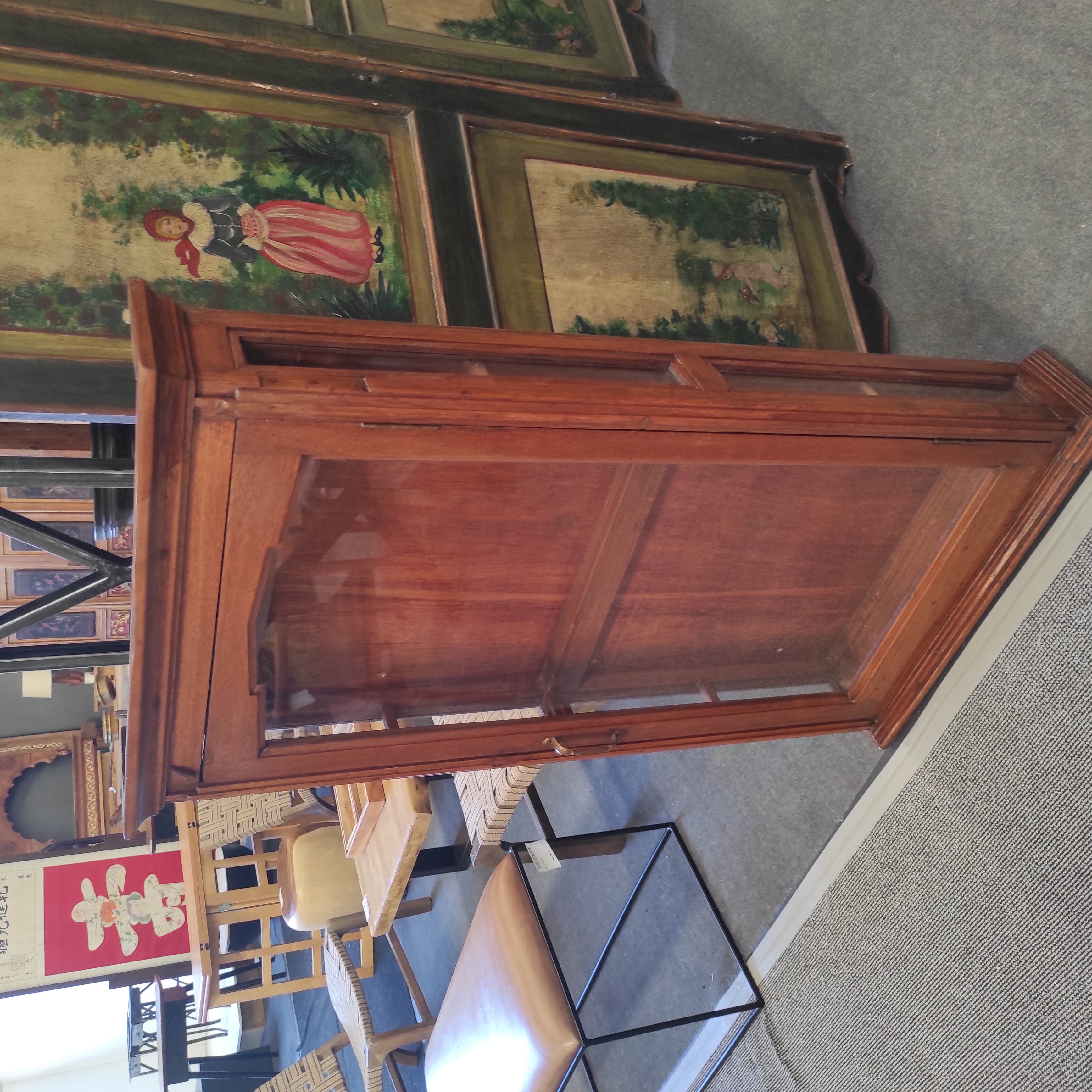 VITRINE MURALE ELECRIFIEE 66/116/16 CM EN CHENE