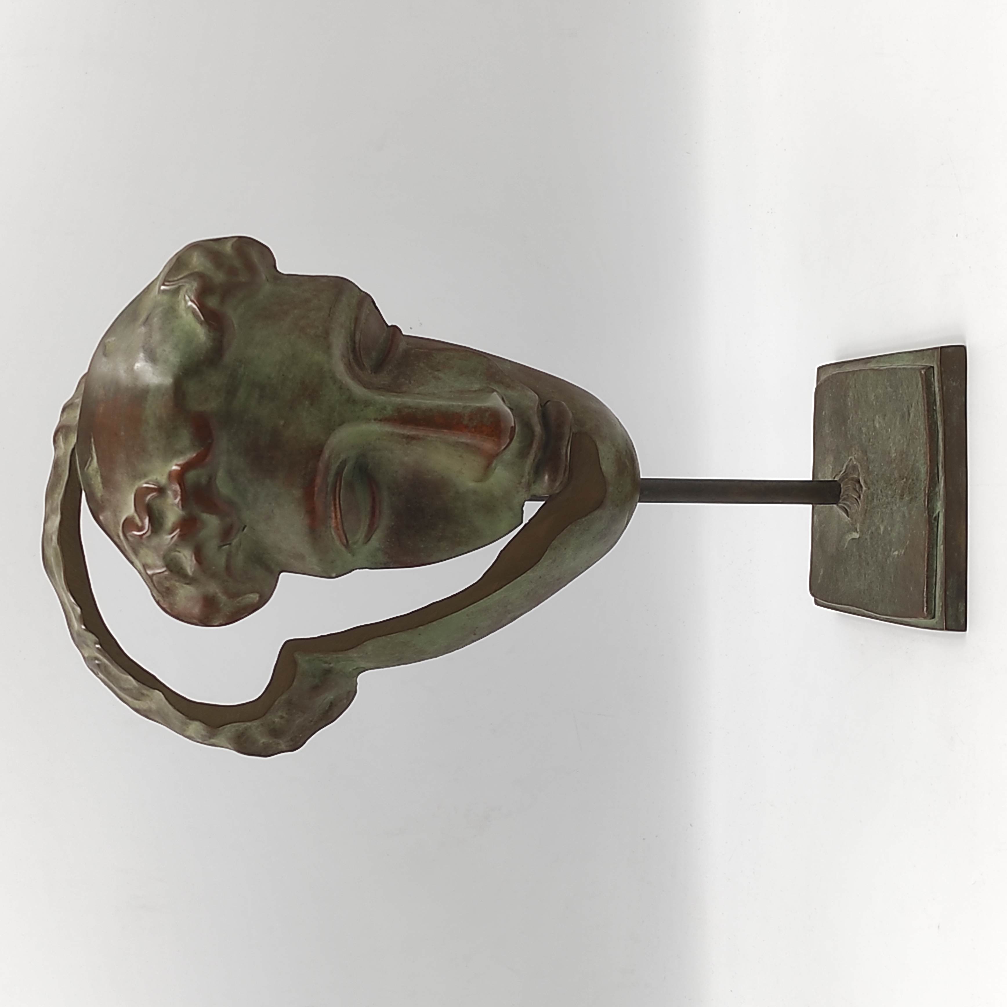 ARMAND TRANCHE DE VIE SCULPTURE EN BRONZE TIRAGE 10/15 H 31 CM