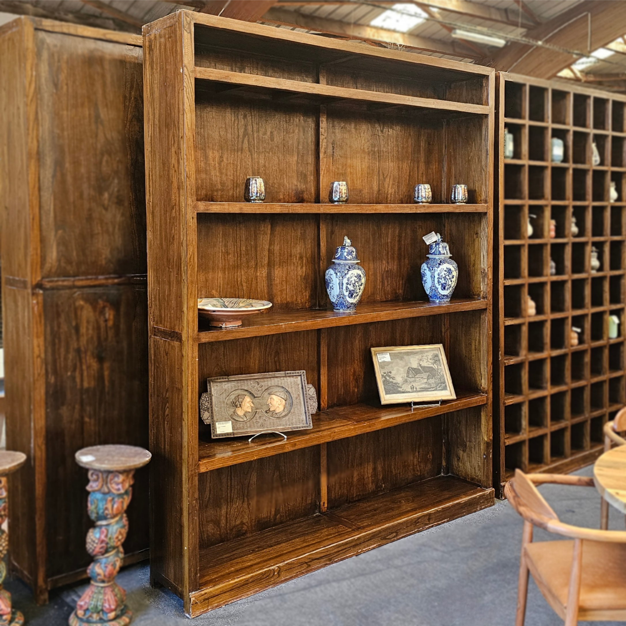 IMPORTANTE ETAGERE EN BOIS MASSIF 250 x 200 x 35 CM