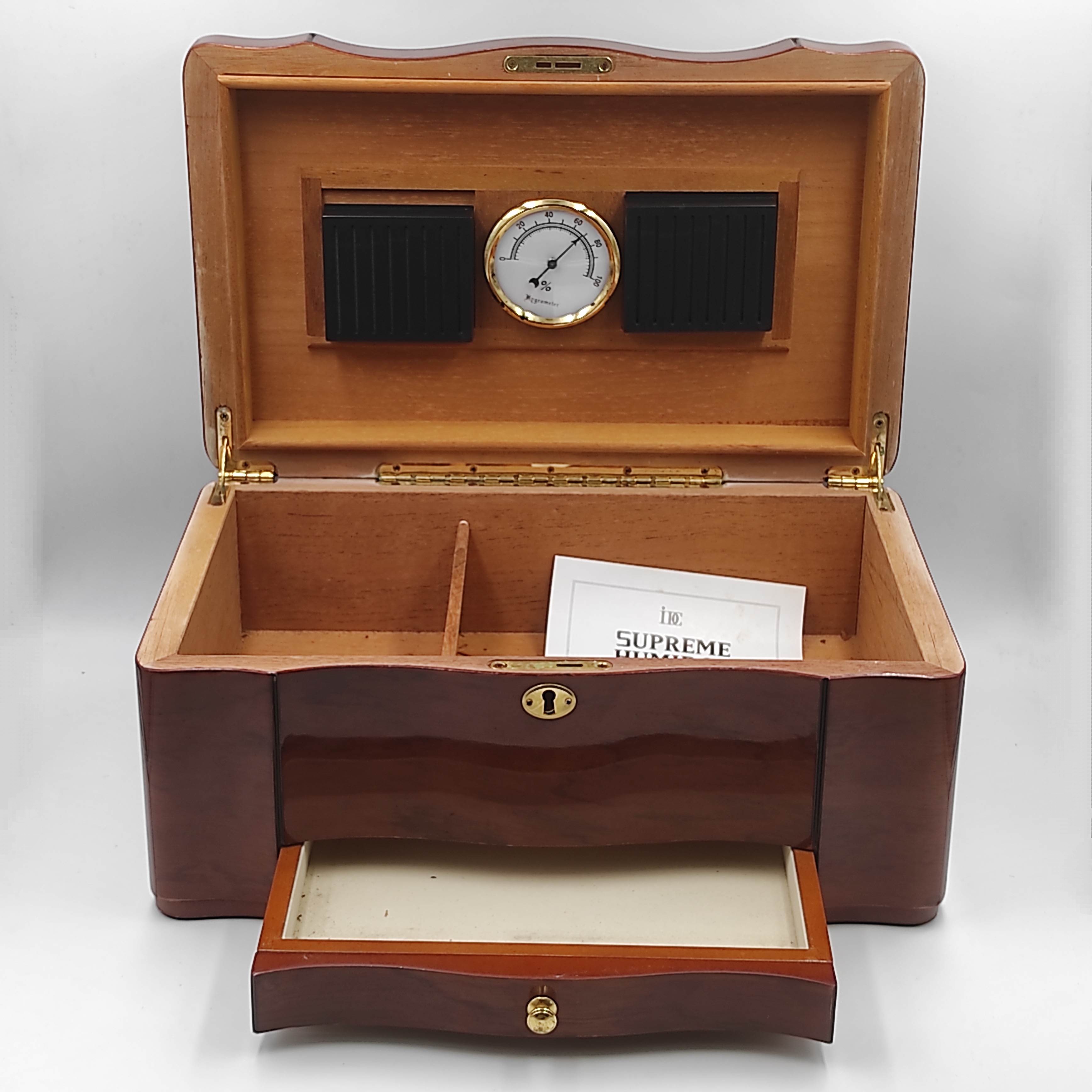 IDC SUPREME HUMIDOR CAVE A CIGARE 38 x 24 x 17 CM