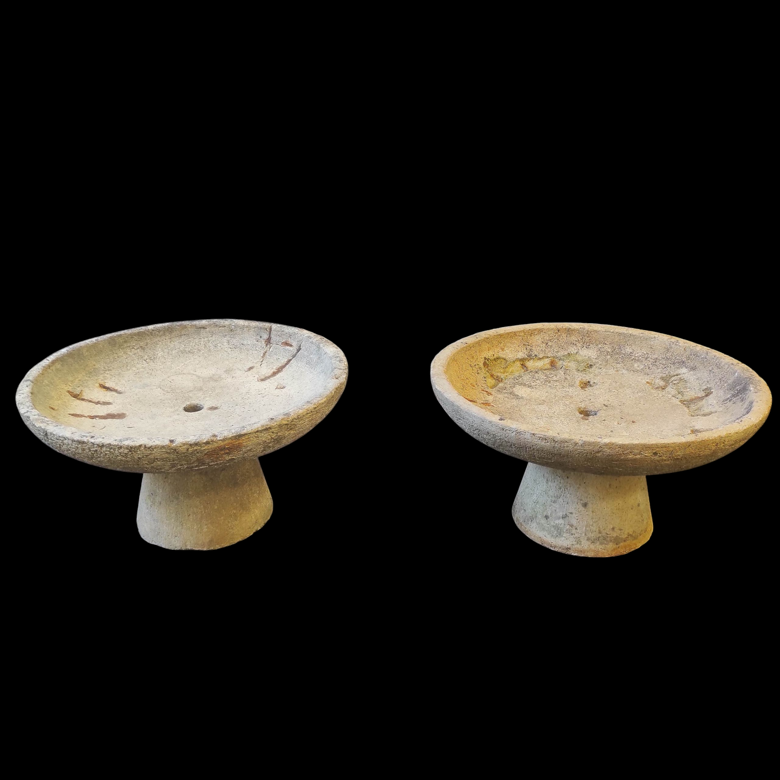 PAIRE DE JARDINIERES 68/36 CM