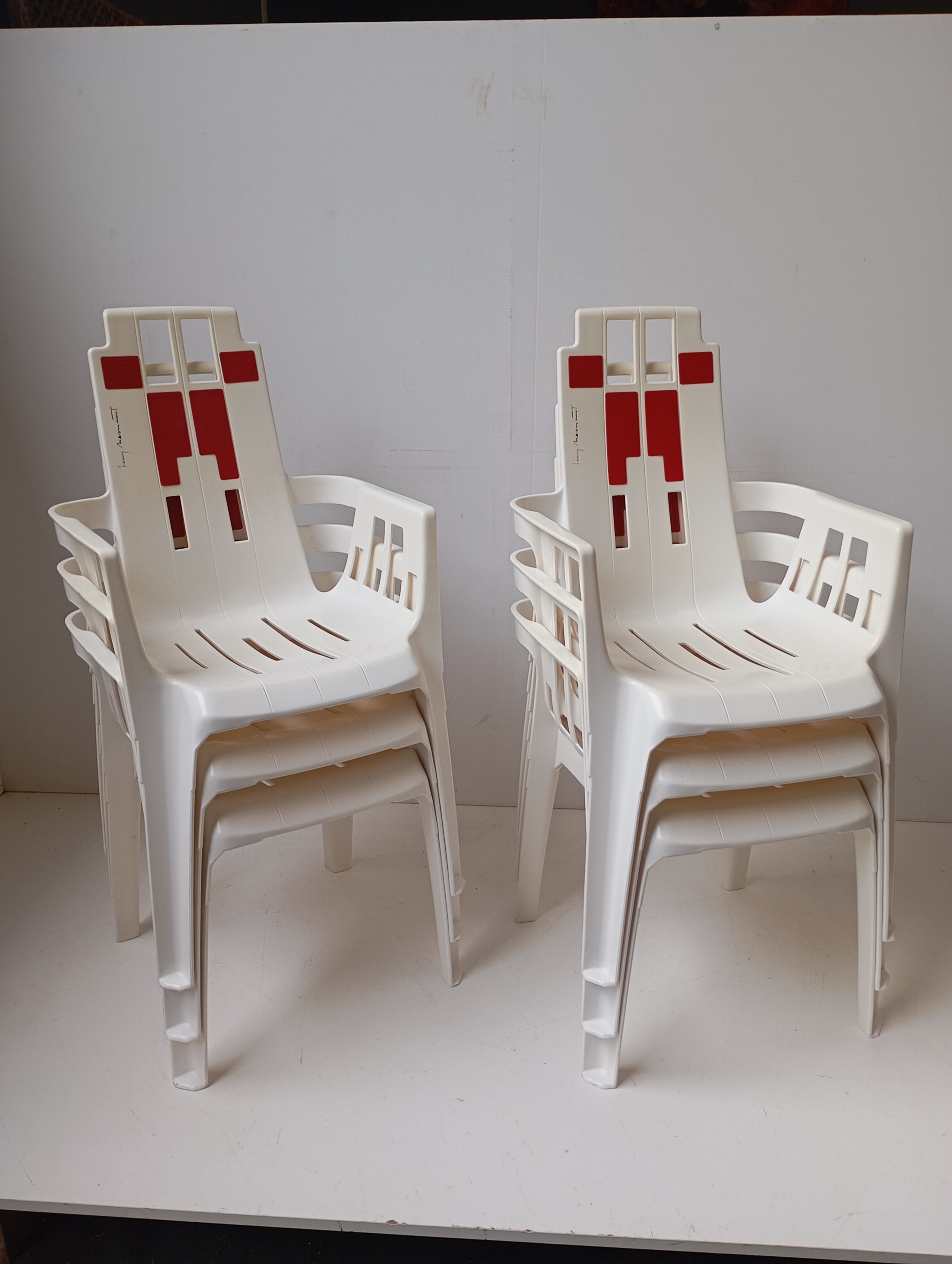 HENRY MASSENNET 6 FAUTEUILS DE JARDIN ROUGES ET BLANCS