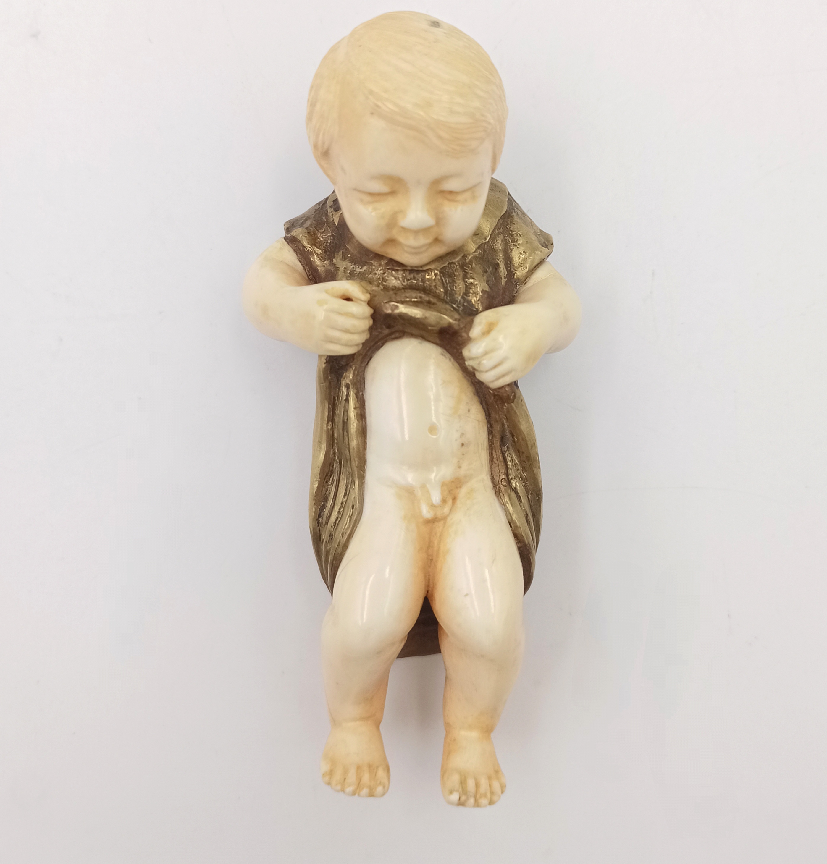 LORENZL SUJET CHRYSELEPHANTIN L ENFANT A DEMI NU H 10 CM