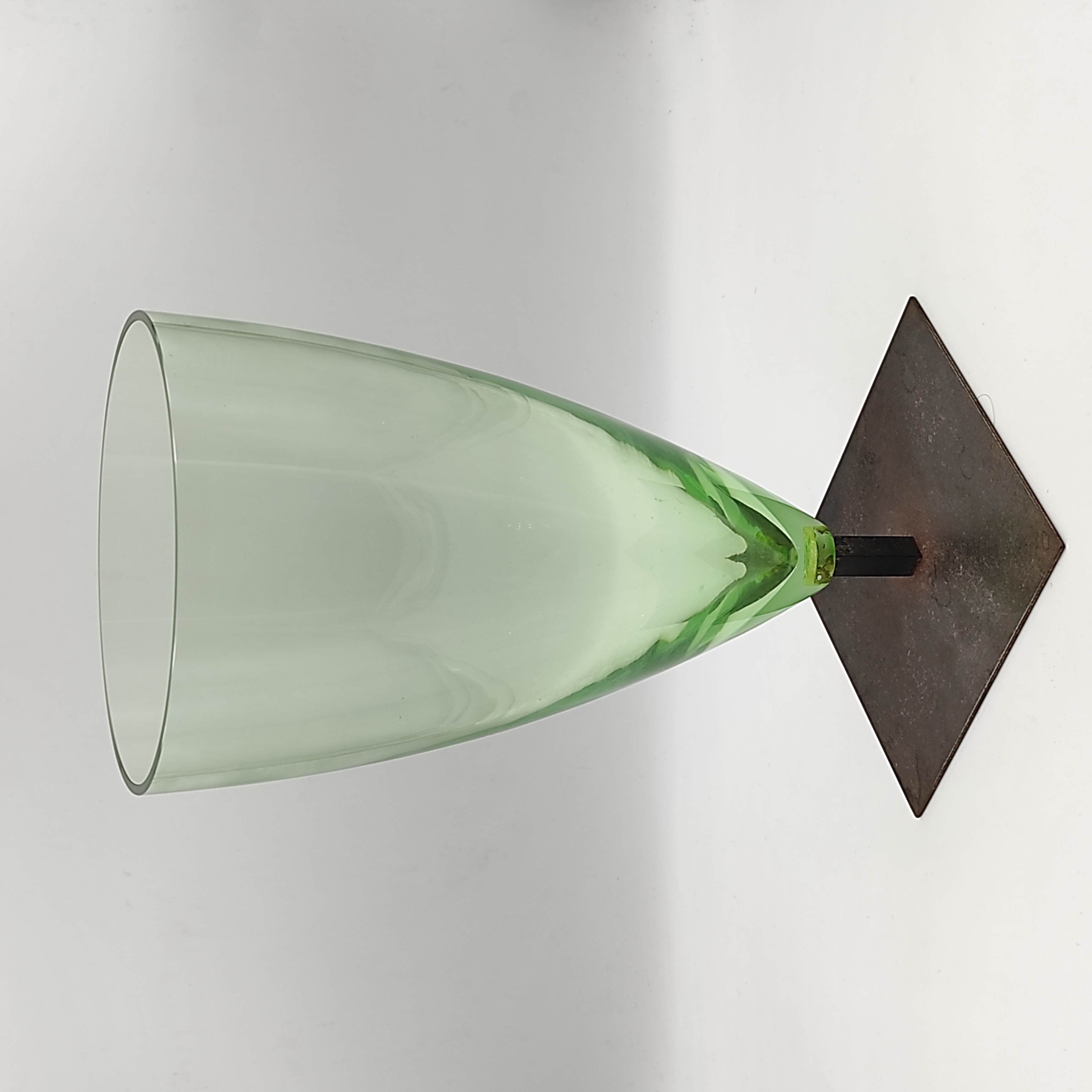 MICHELLE DE LUCCHI BASEQUADRA  VASE EN VERRE ET ACIER 32 x 17,5 CM