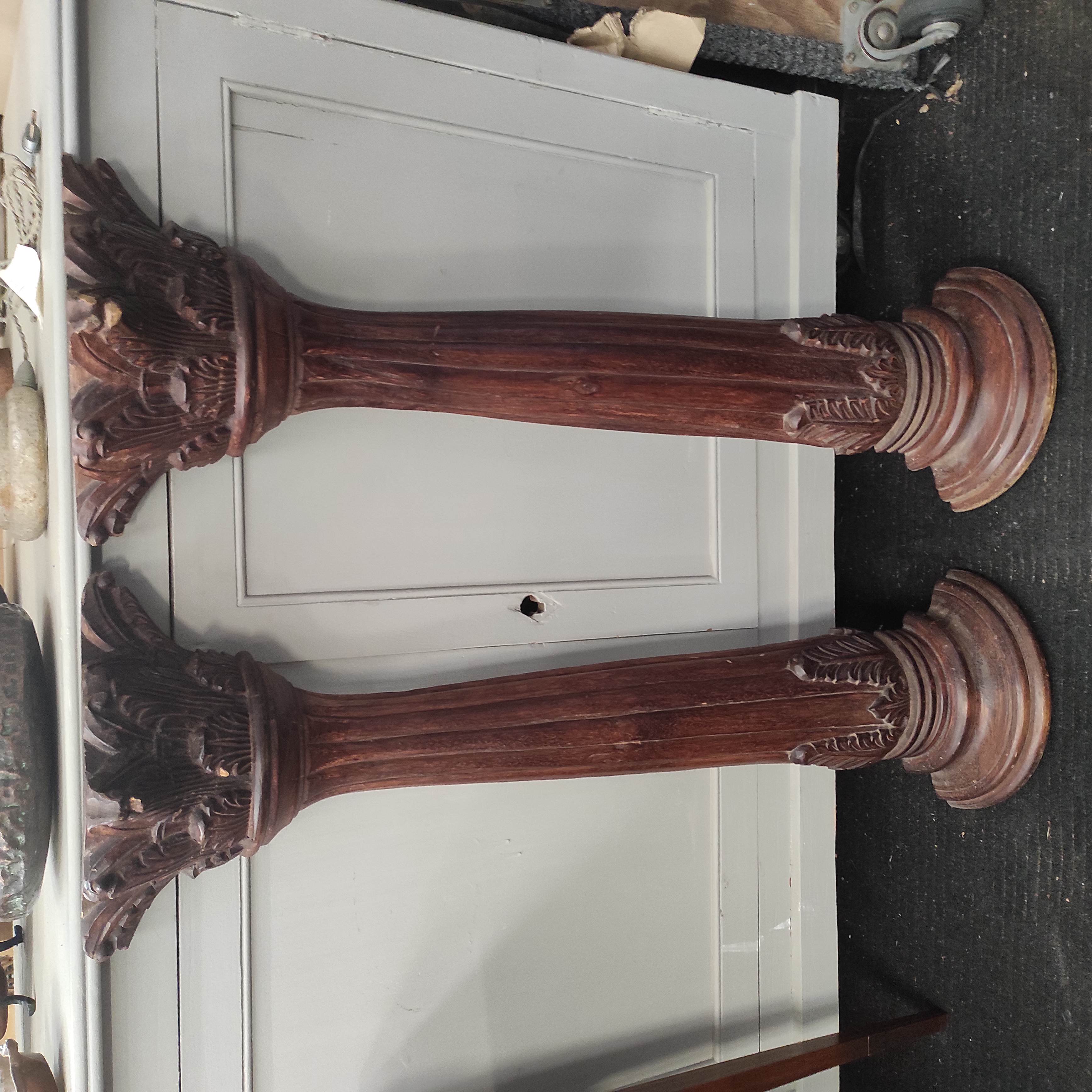 PAIRE DE DEMI COLONNES EN BOIS EXOTIQUE H 100 CM