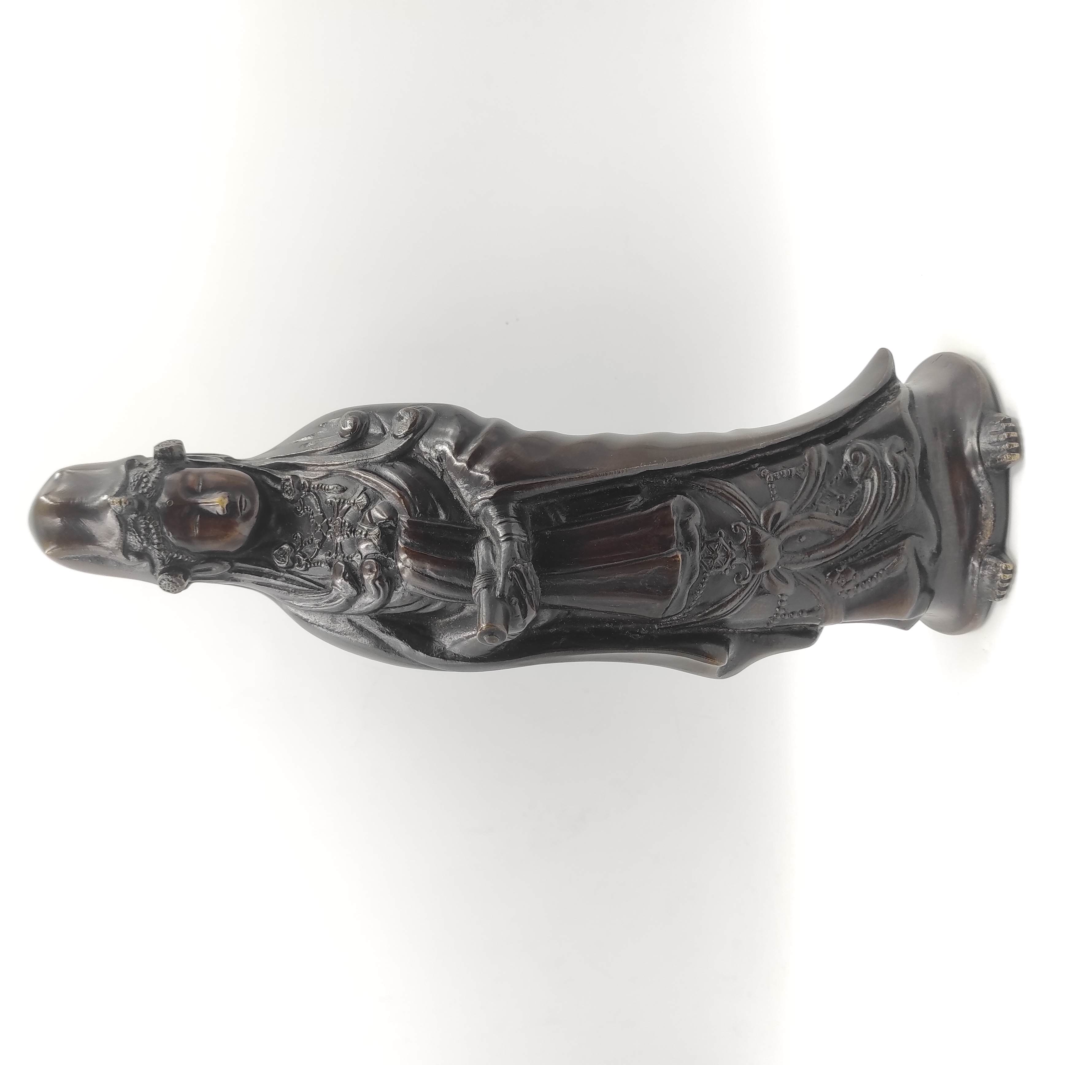 SCULPTURE GUANYIN EN BRONZE 31 CM