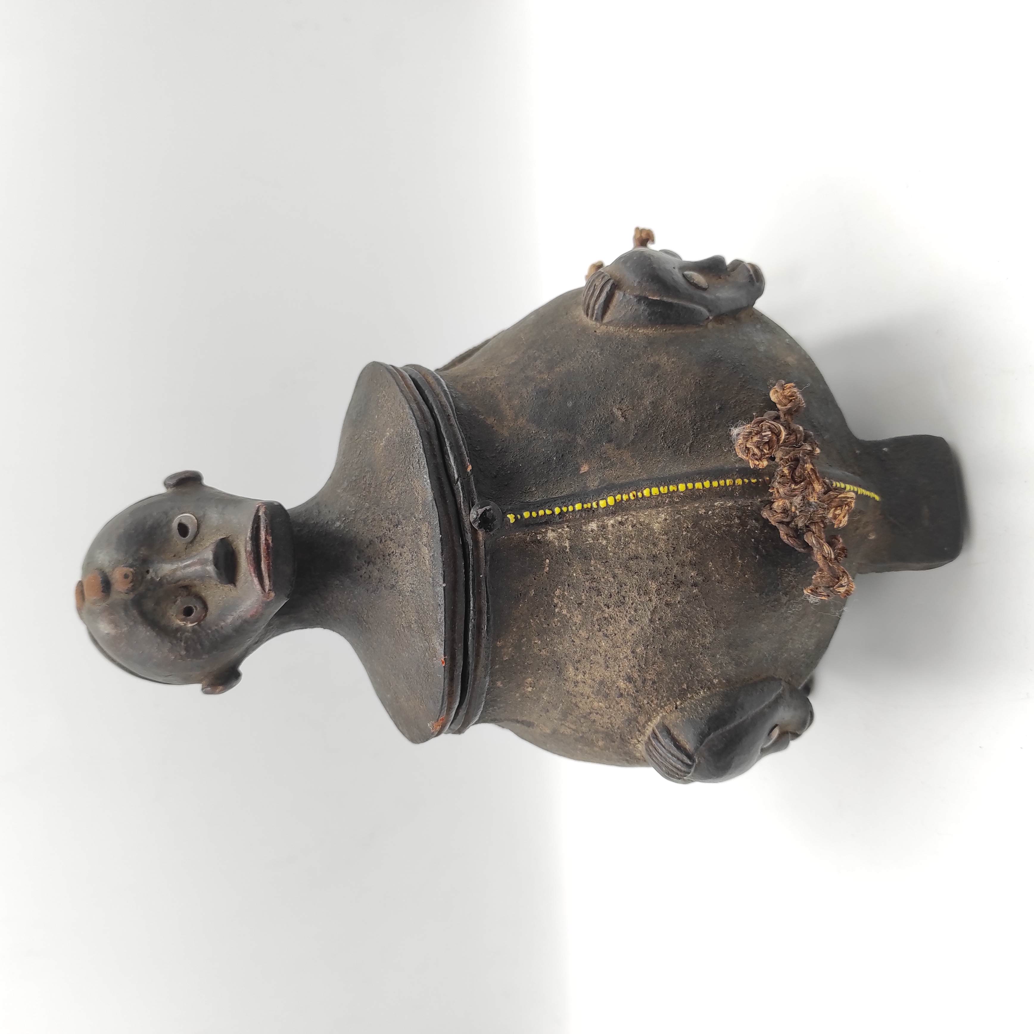 POT ANTROPOMORPHE AFRICIAN 