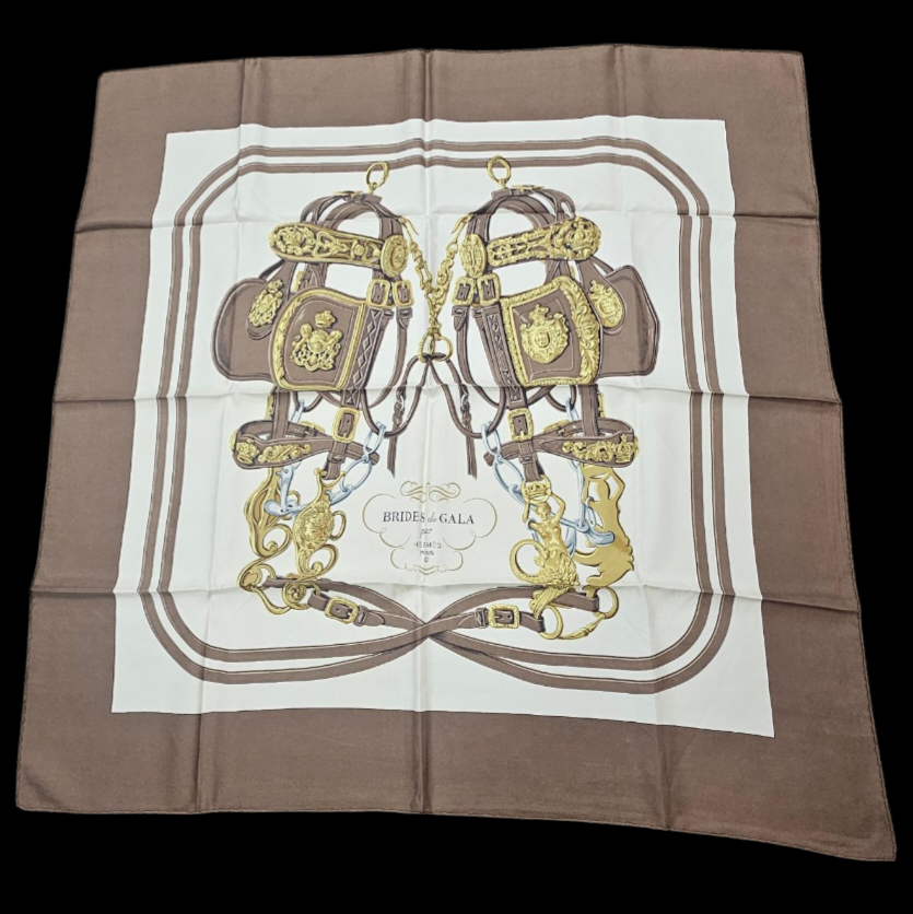 HERMES CARRE BRIDES DE GALA DE HUGO GRYGKAR CONTOUR MARRON