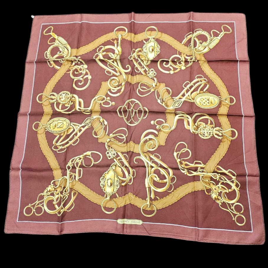 HERMES CARRE PROFILE DE SHAN MERRY FOND BORDEAUX 1ERE ED. 1974 + BOITE