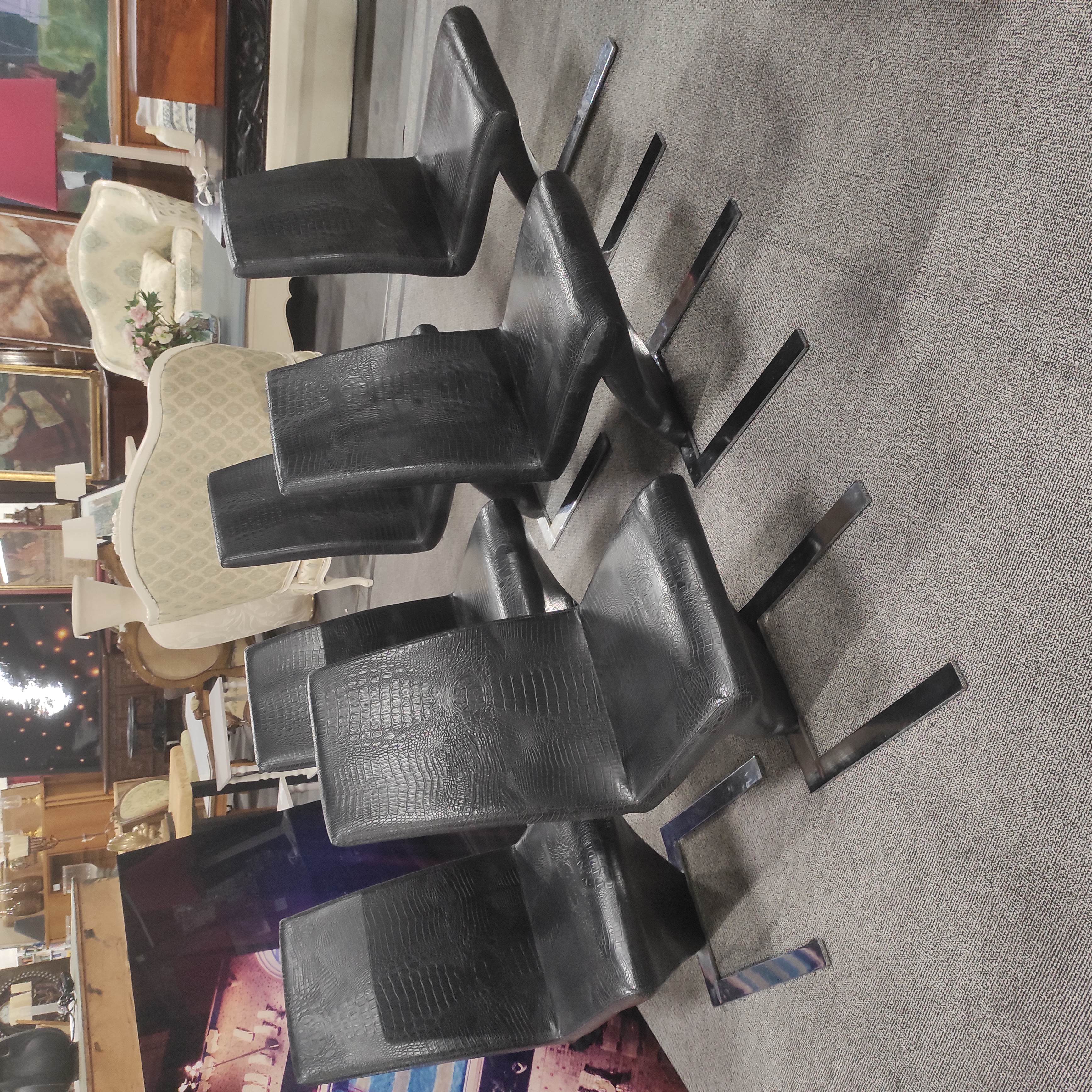 6 CHAISES MODERNES REVETEMENT FACON CROCODILE 93 x 50 x 42 CM