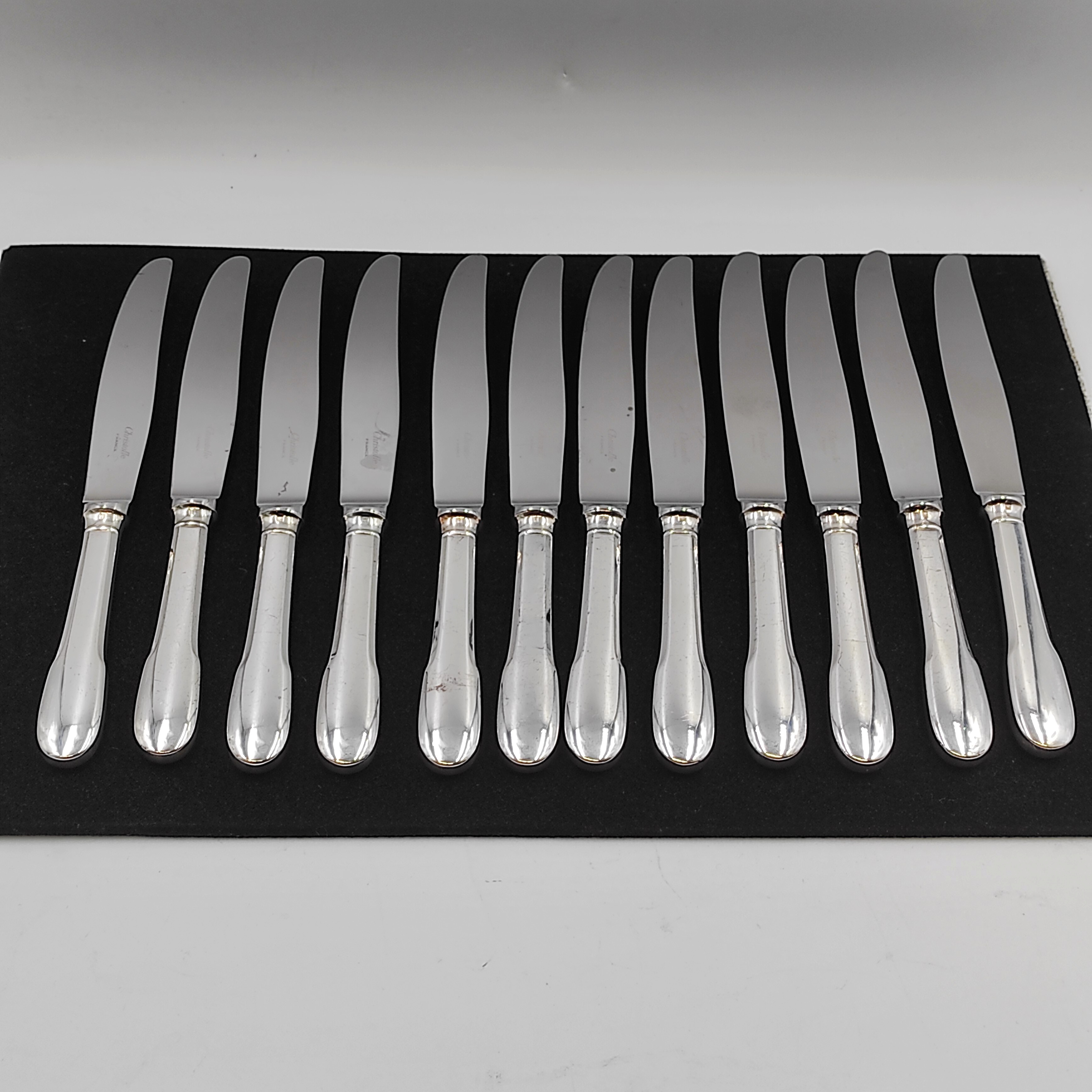 CHRISTOFLE CLUNY 12 COUTEAUX DE TABLE EN METAL ARGENTE
