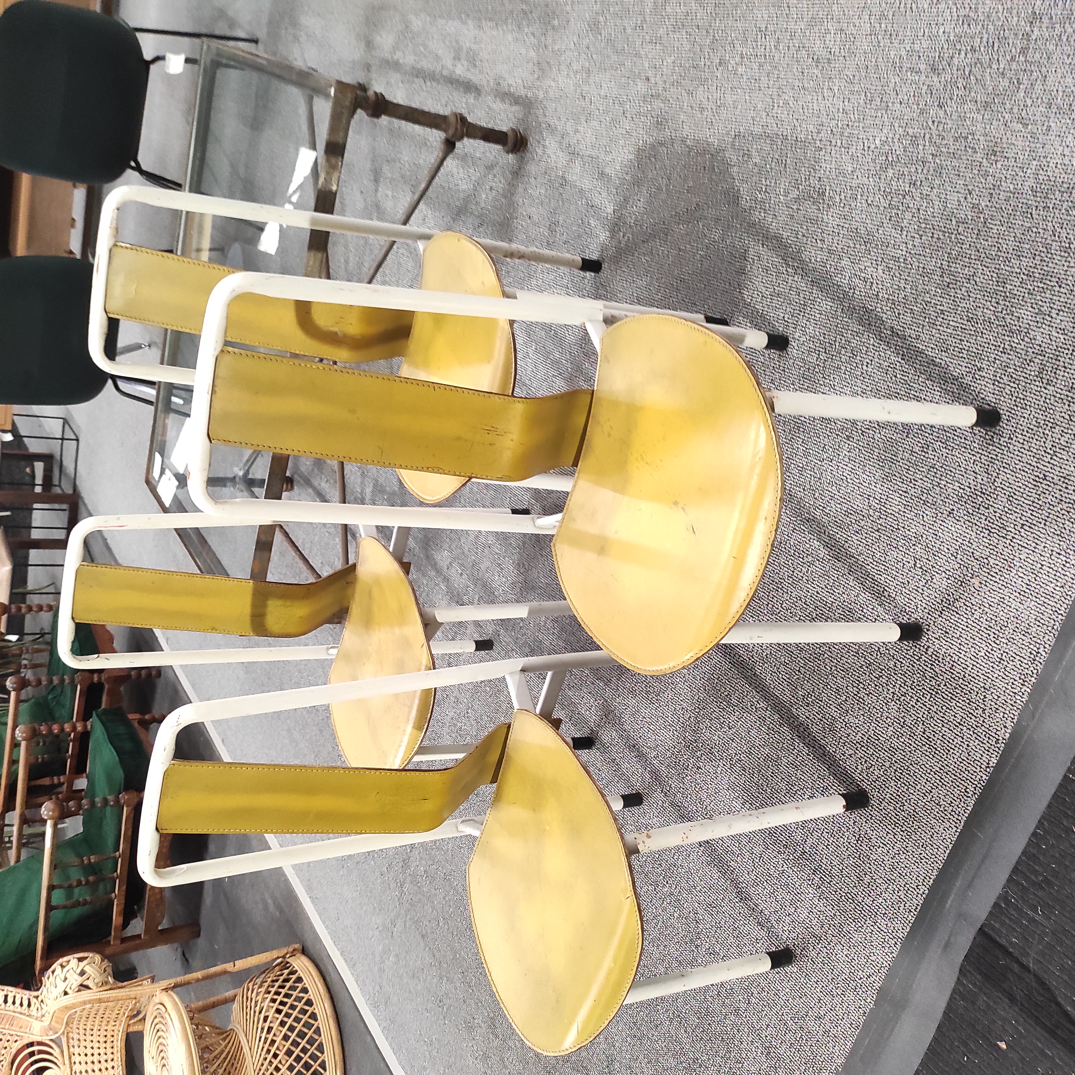 ACHILLE CASTIGLIONI 4 CHAISES IRMA EN L ETAT