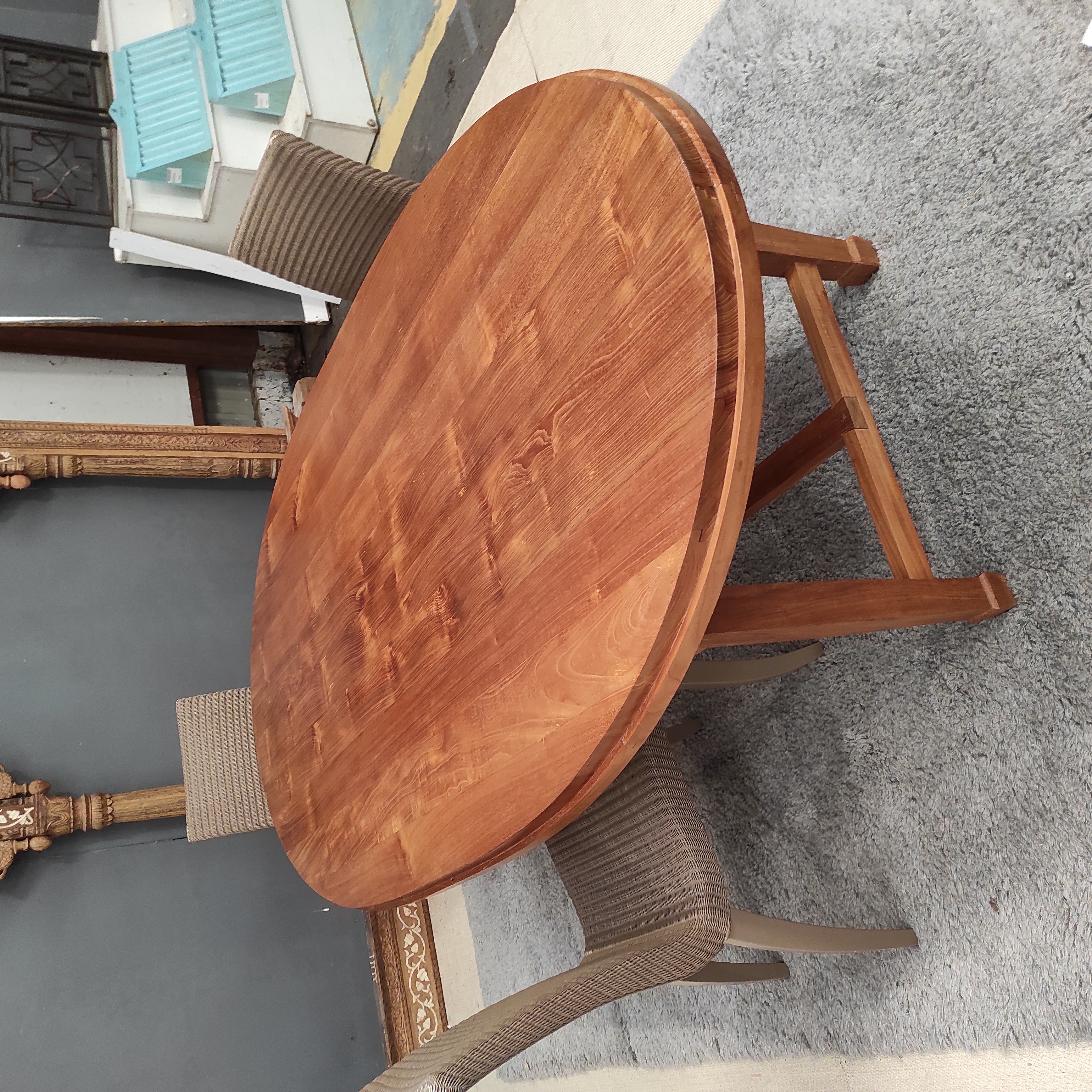 TABLE OVALE EN TECK 206/77/105 CM