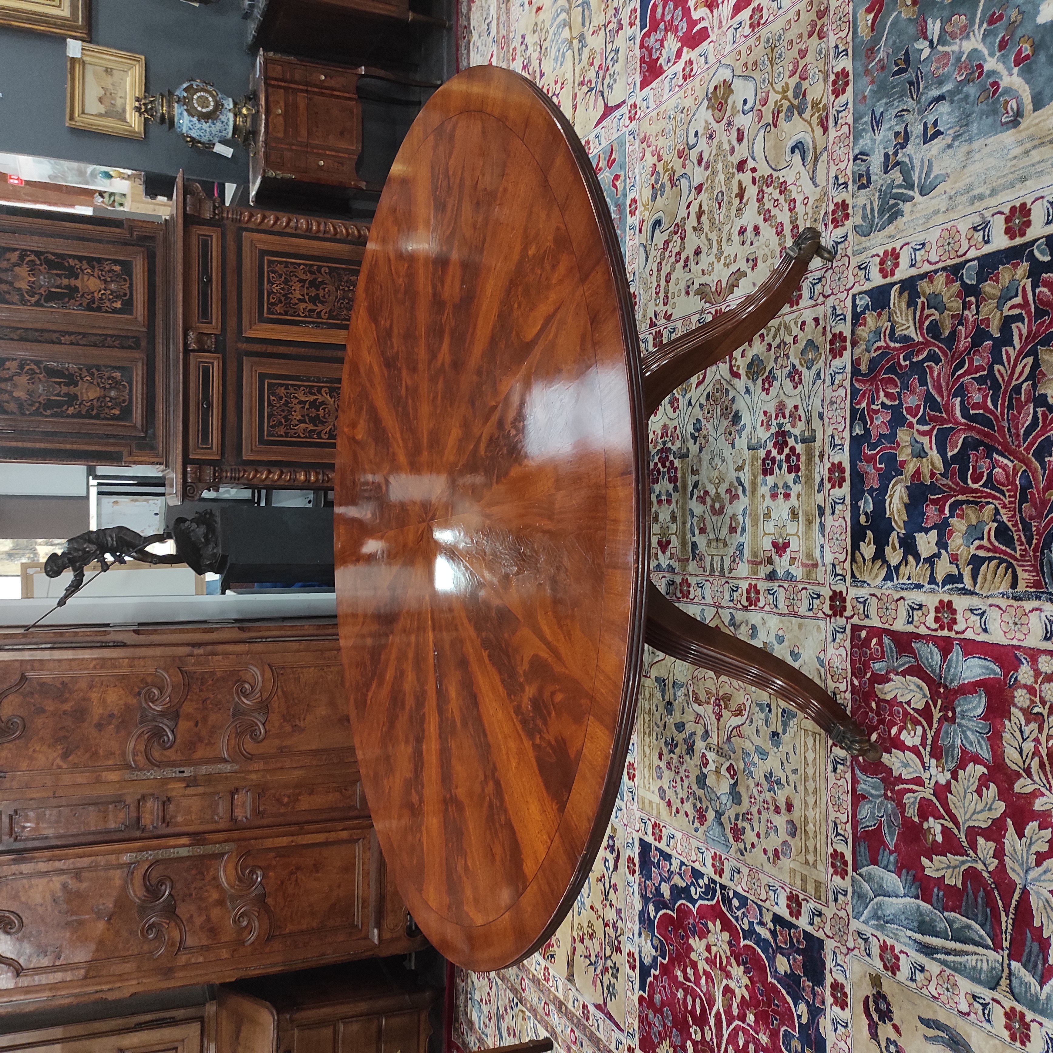 GRANDE TABLE CIRCULAIRE ANGLAISE 183/73 CM PLACAGE RONCE D ACAJOU