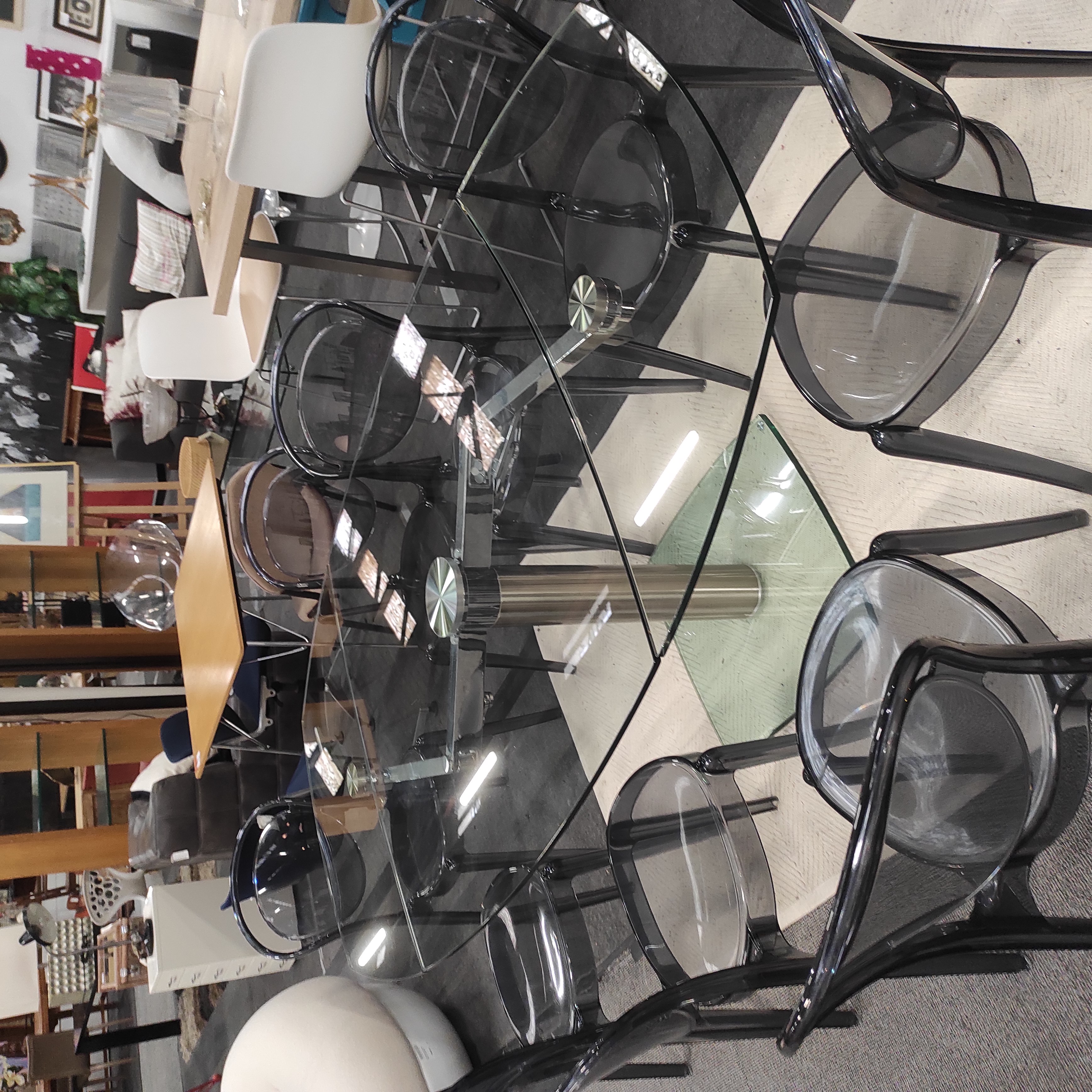 TABLE DE REPAS EVOLUTIVE EN VERRE 112/199/73/112 CM EN L ETAT