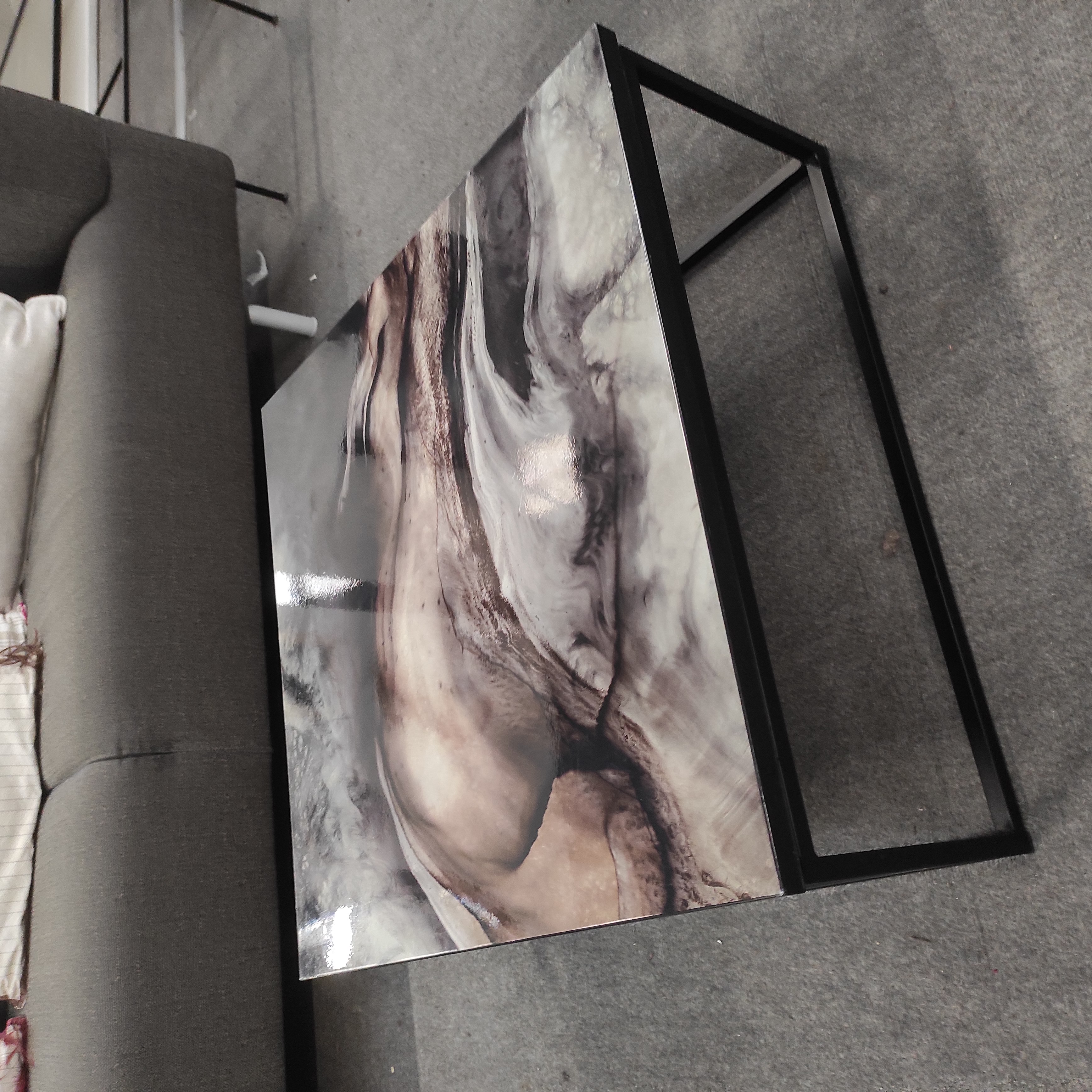 TABLE BASSE CARREE PLATEAU A DECOR DE GROTTE 70 x 70 x 30 CM