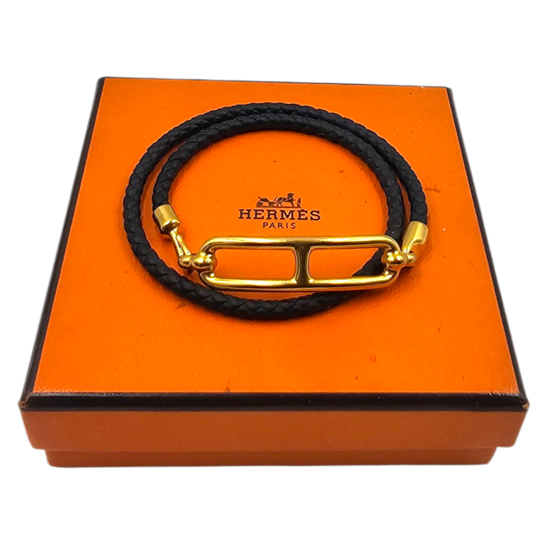 HERMES BRACELET ROULIS DOUBLE TOUR CUIR SWIFT NOIR FINITION DORE JAUNE (LF0243)
