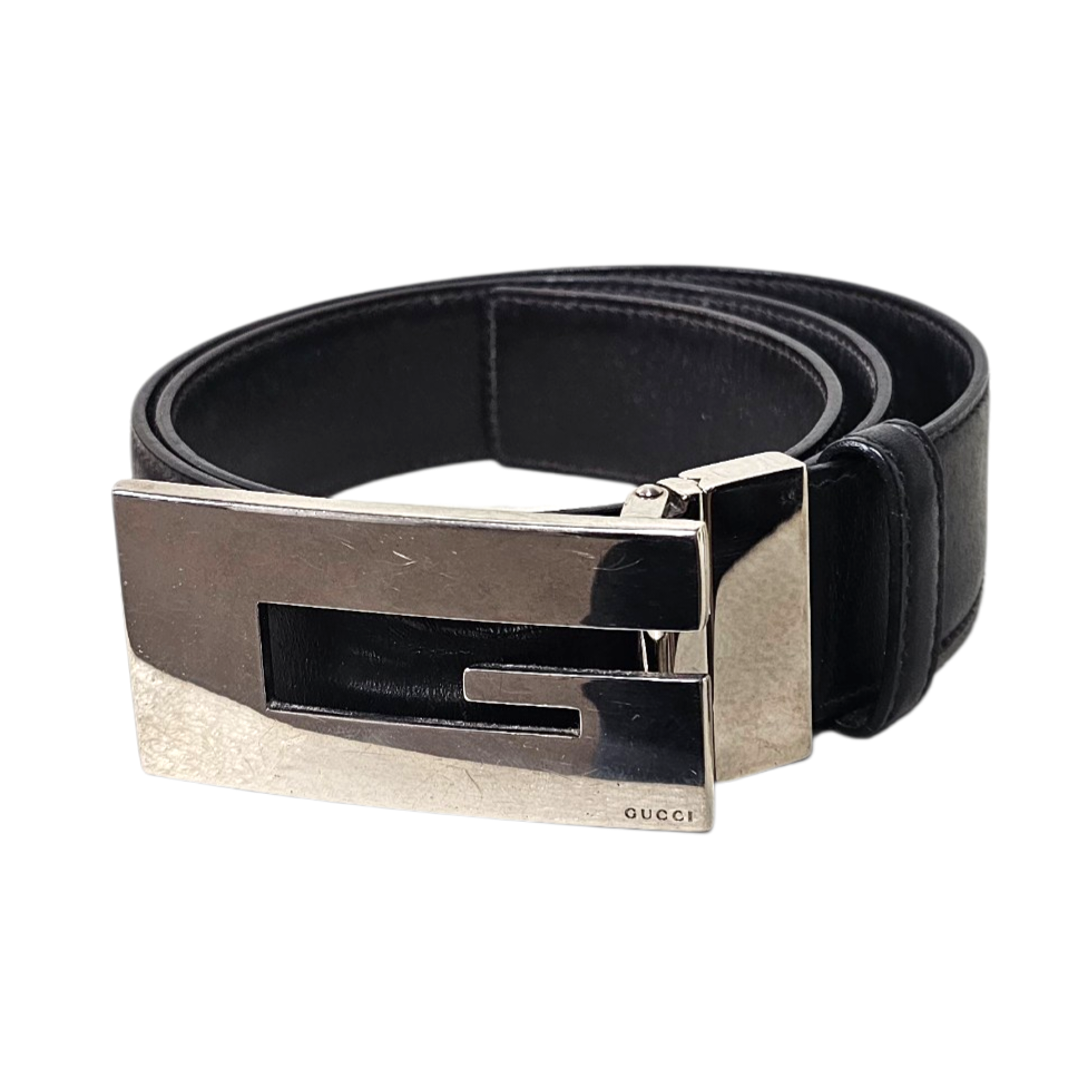 GUCCI CEINTURE EN CUIR NOIR BOUCLE ARGENTEE (80-32-036-1192-1374) EN L ETAT
