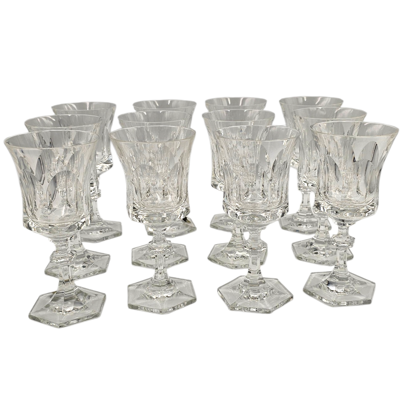 VILLEROY ET BOCH AMBASSADEUR  12 VERRES A EAU DONT 1 EN L ETAT 