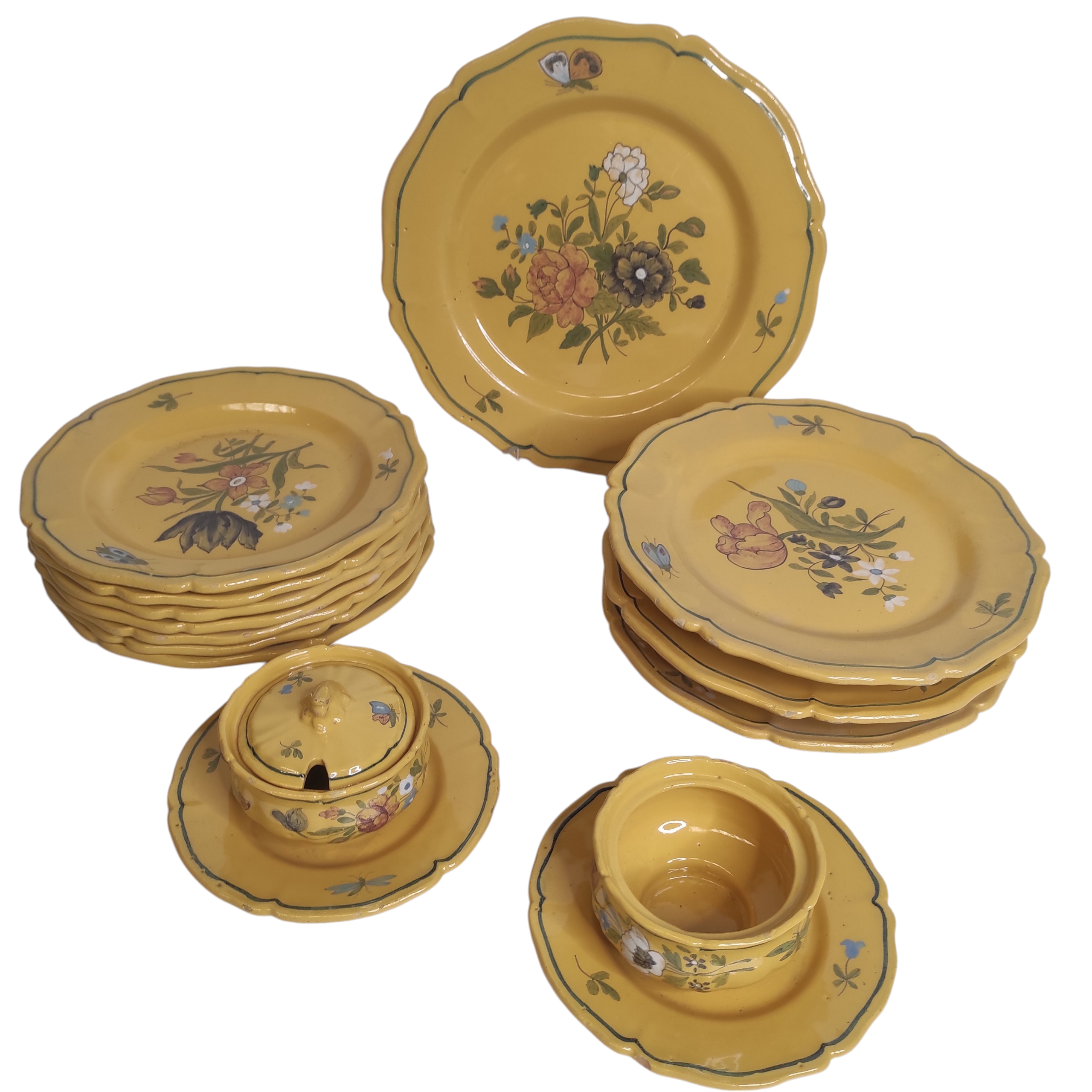 CHAROLLES PETIT SERVICE EN FAIENCE JAUNE A DECOR DE FLEURS (ECLATS)