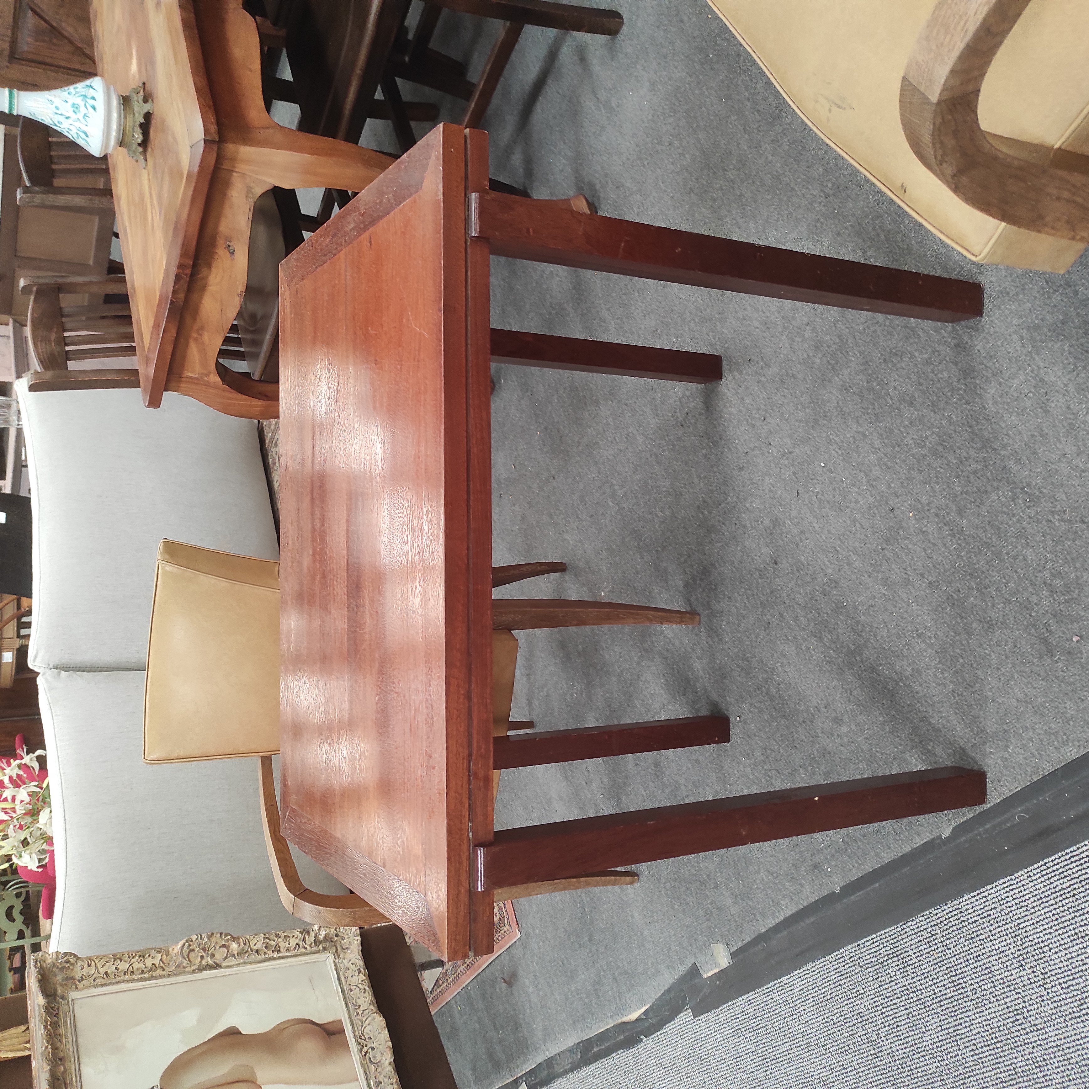 TABLE CONSOLE 75/73/54 CM EN ACAJOU