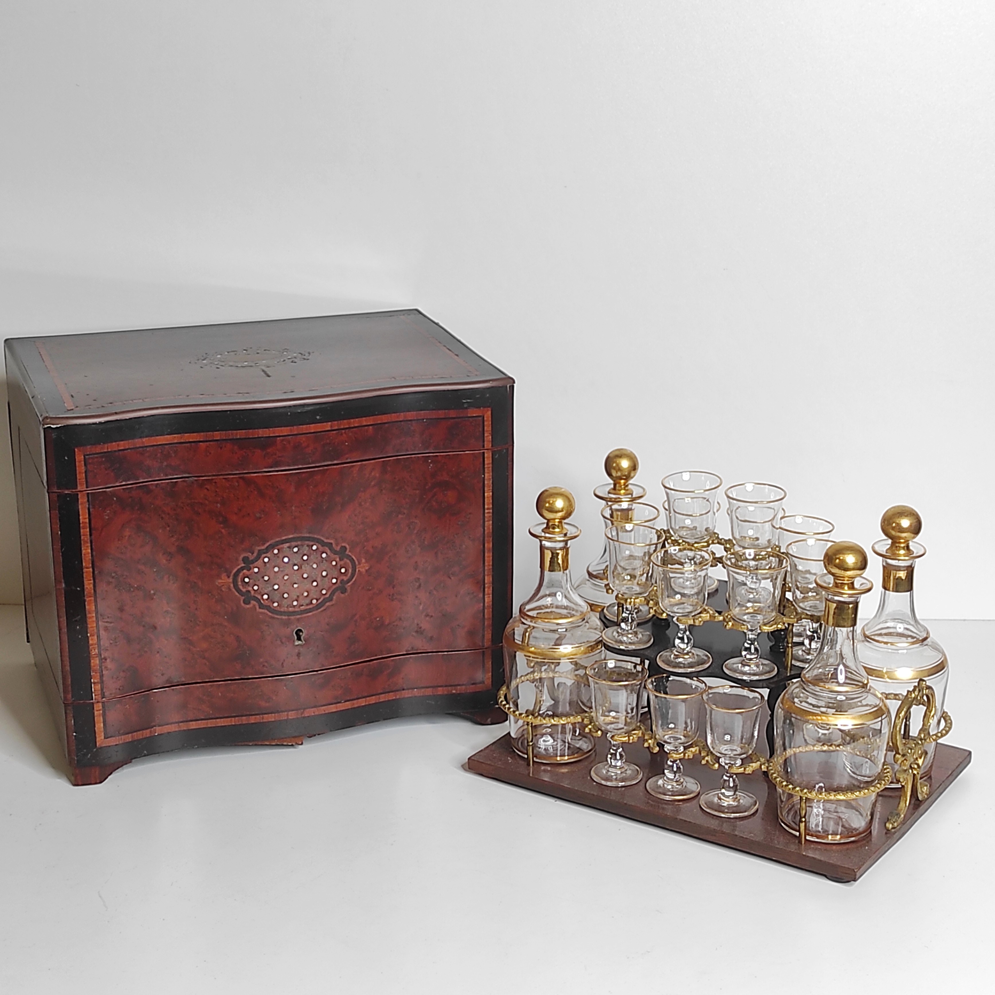 CAVE A LIQUEUR COMPLETE NAPOLEON III EN L ETAT