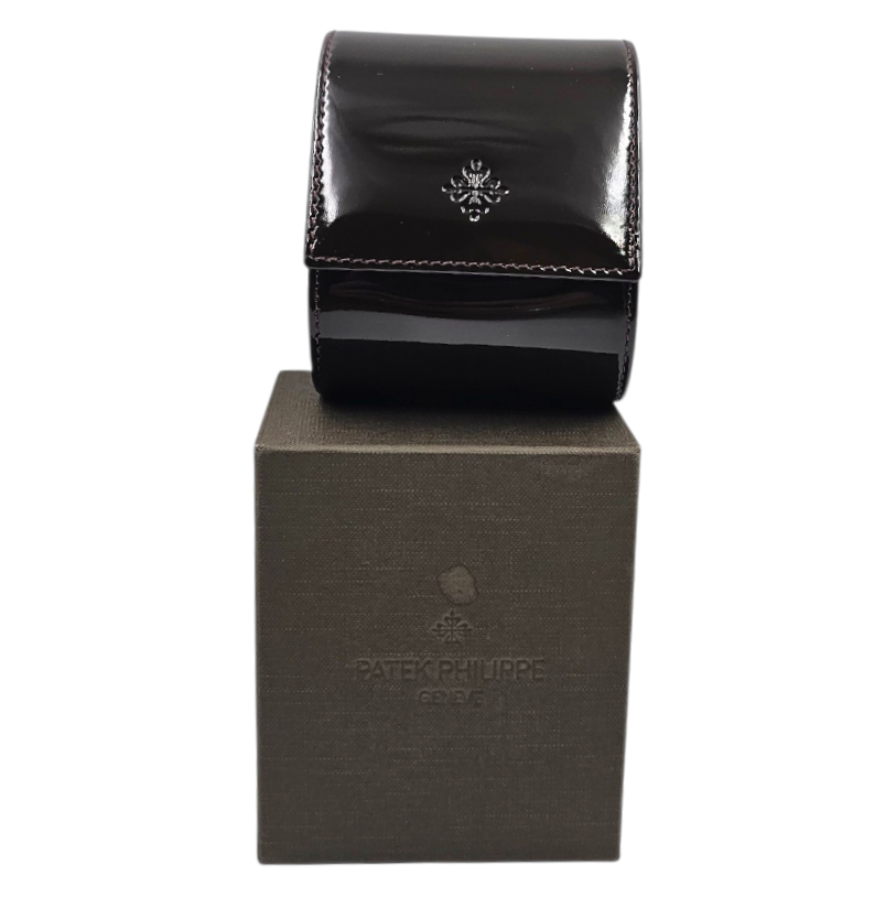 PATEK PHILIPPE ETUI DE VOYAGE POUR MONTRE EN CUIR VERNIS MARRON + ECRIN