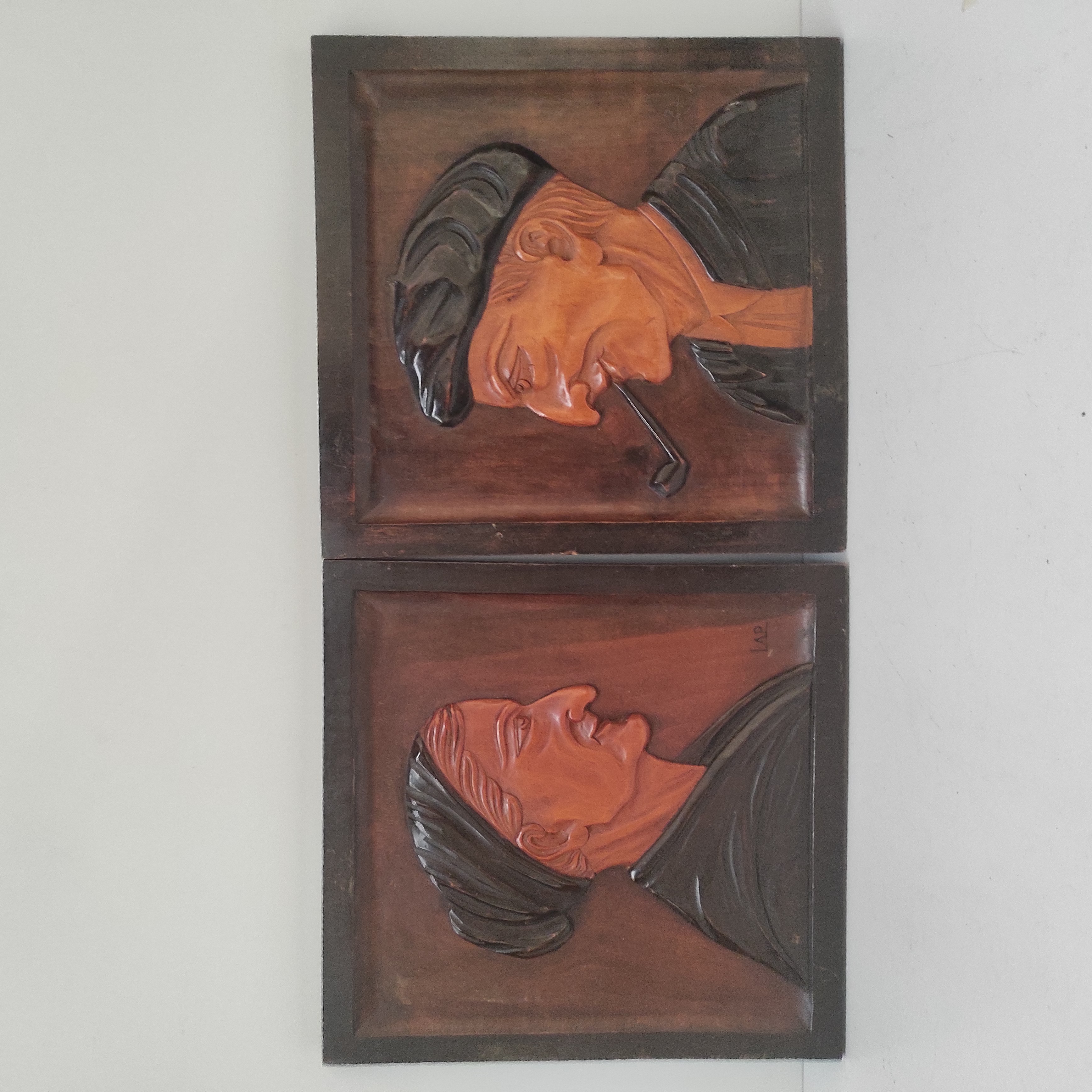 PAIRE DE PANNEAUX BASQUES AITATXI ET AMATXI 34/35 CM