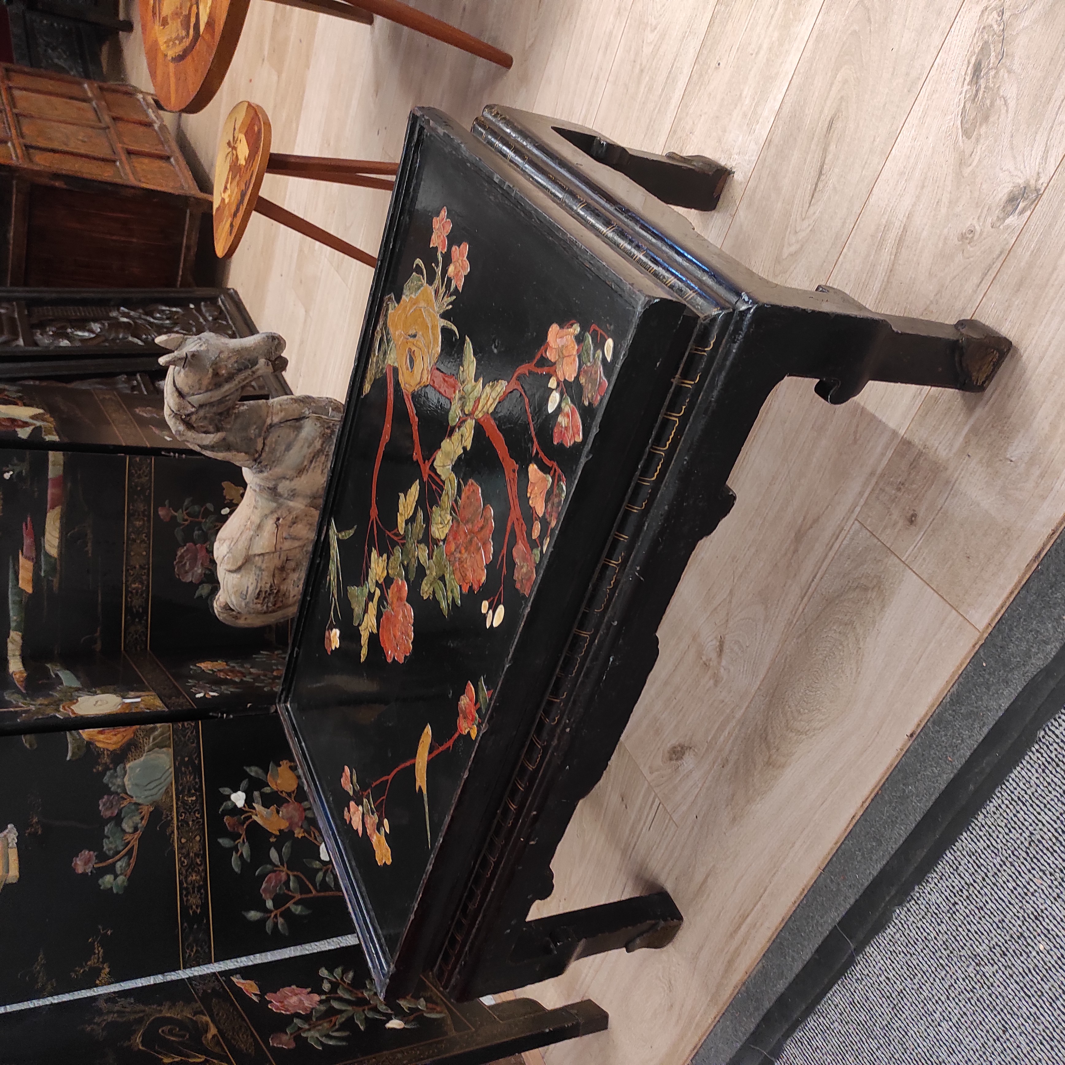 TABLE BASSE CHINOISE PLATEAU EN PIERRES DURES 89/44/56 CM