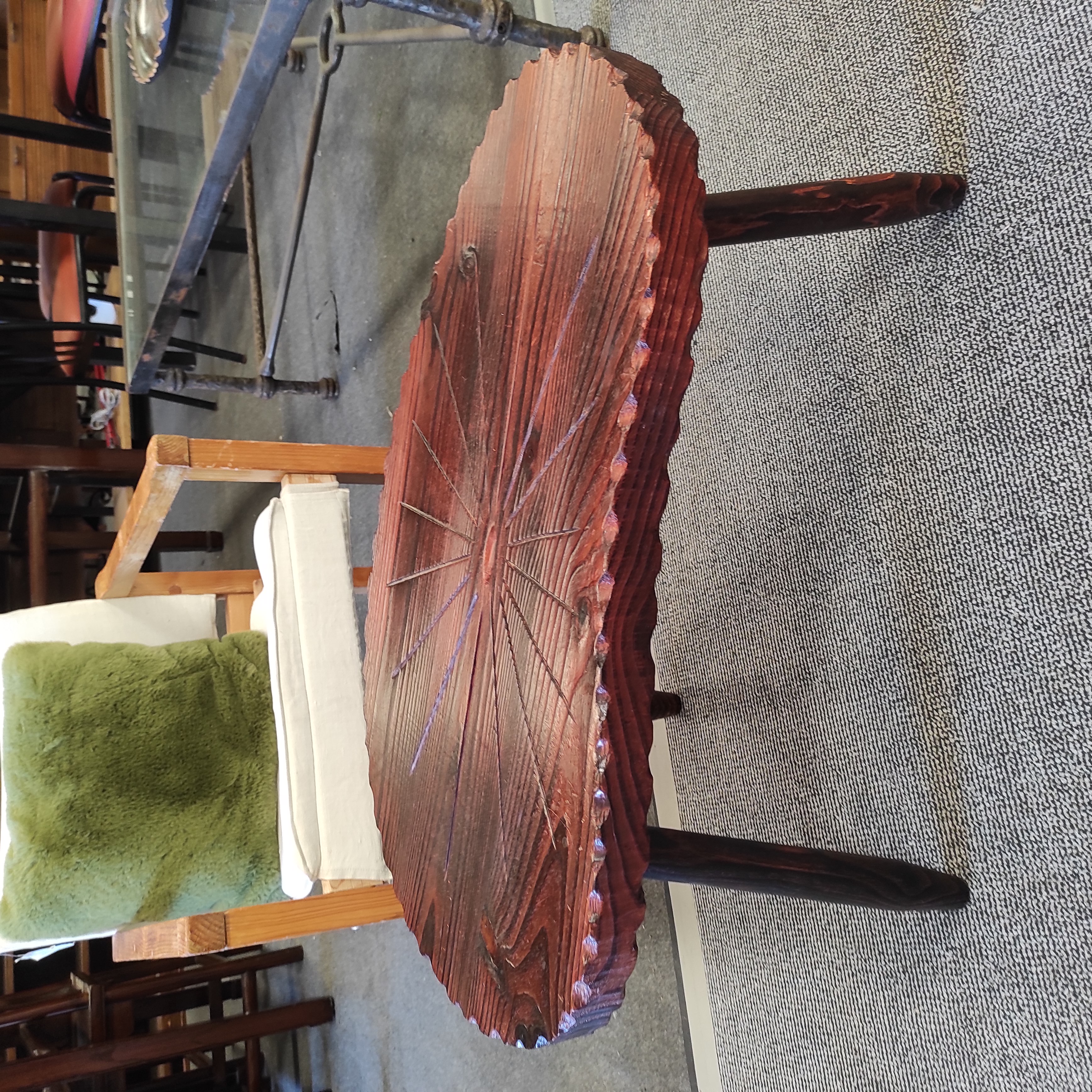 TABLE BASSE EN PIN 78/39/47 CM ANNEES 70