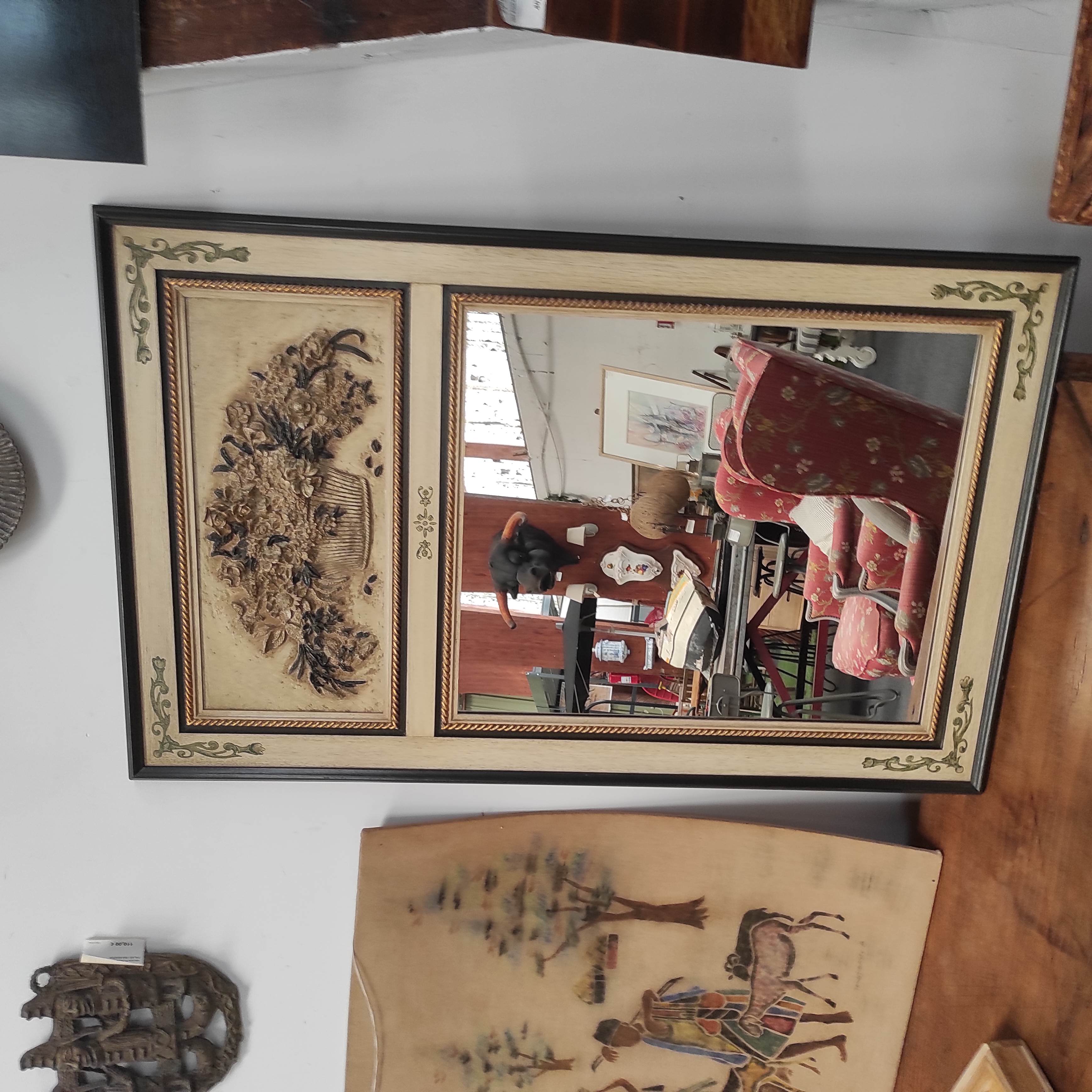 MIROIR TRUMEAU A DECOR DE GERBE