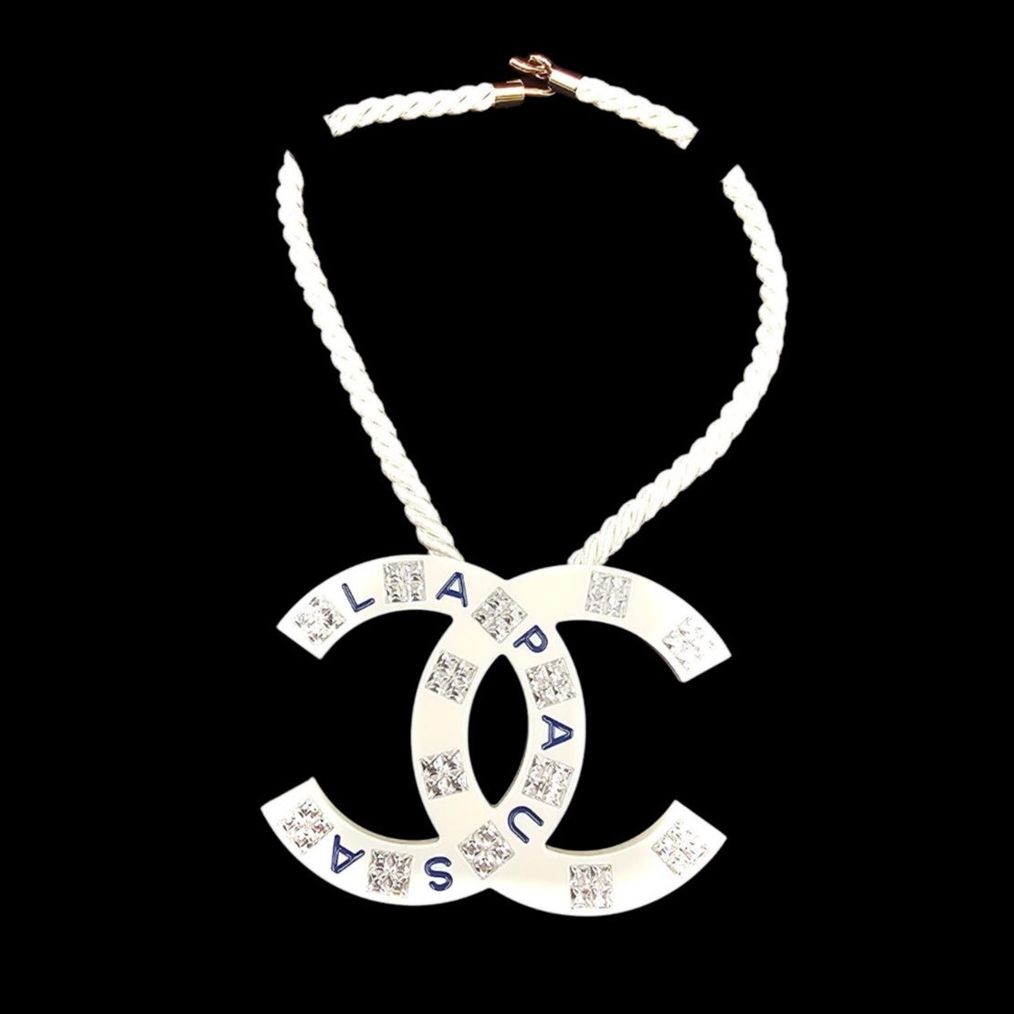 CHANEL COLLIER COURT COLLECTION LA PAUSA EN BAKELITE ET STRASS + BOITE