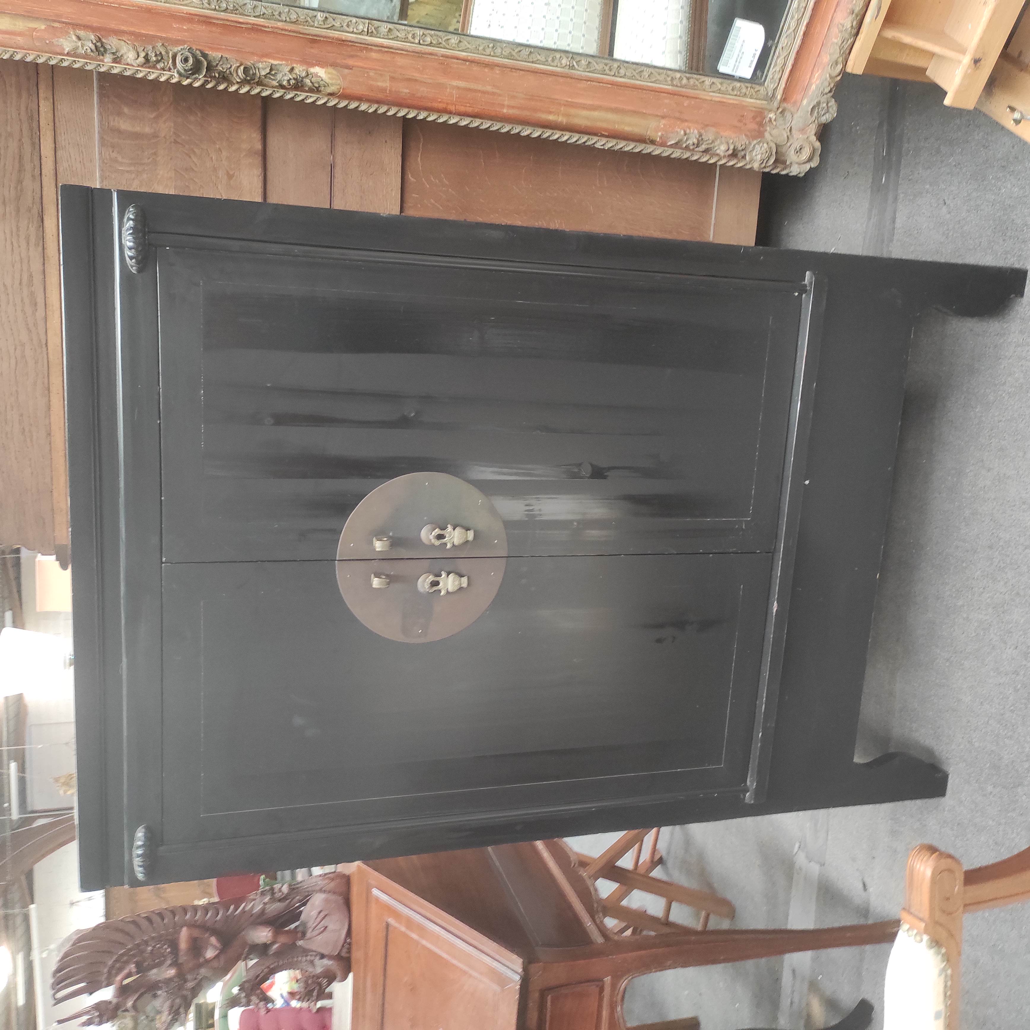 PETITE ARMOIRE CHINOISE NOIRE 140 x 90 x 55 CM