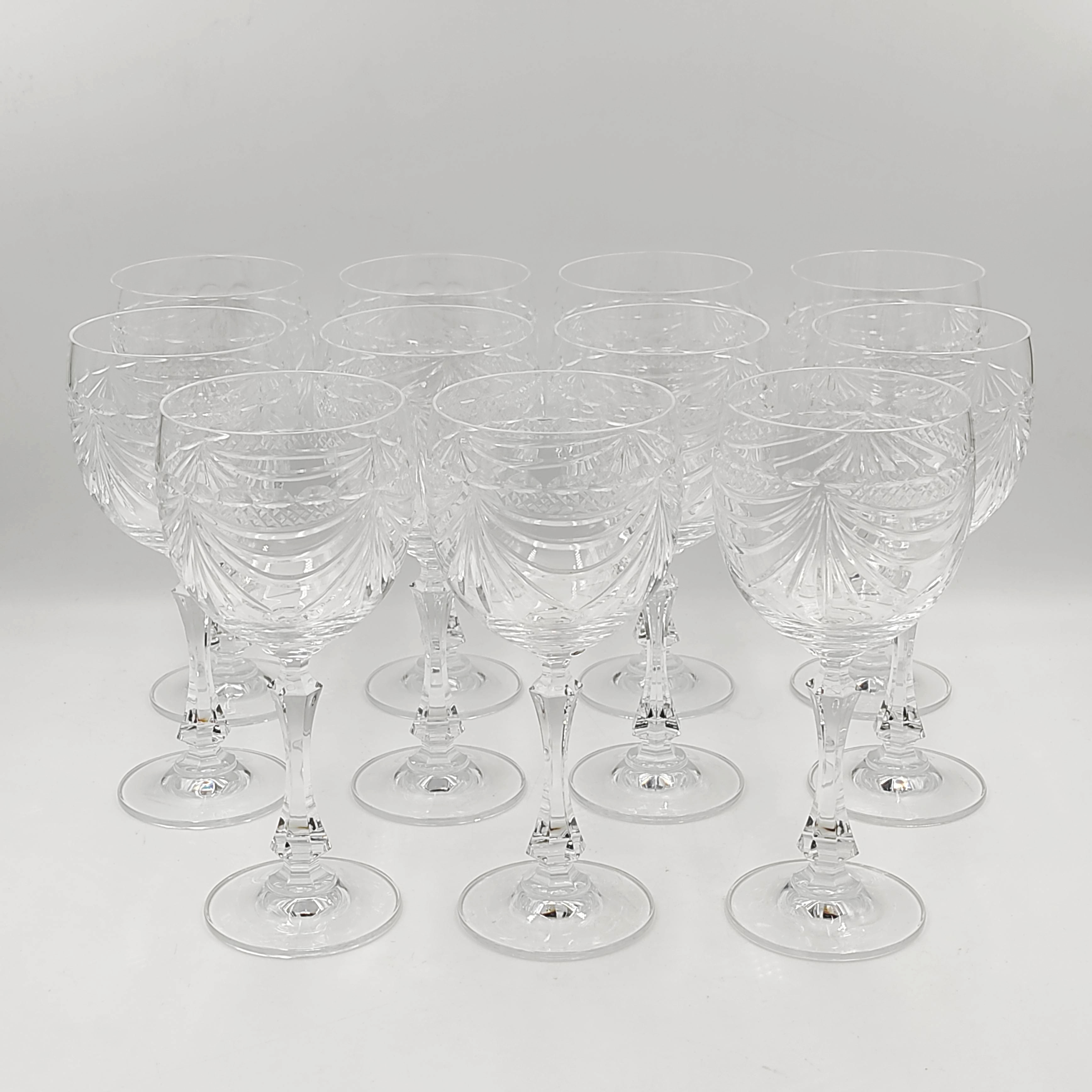 11 VERRES A EAU EN CRISTAL DE LORRAINE 