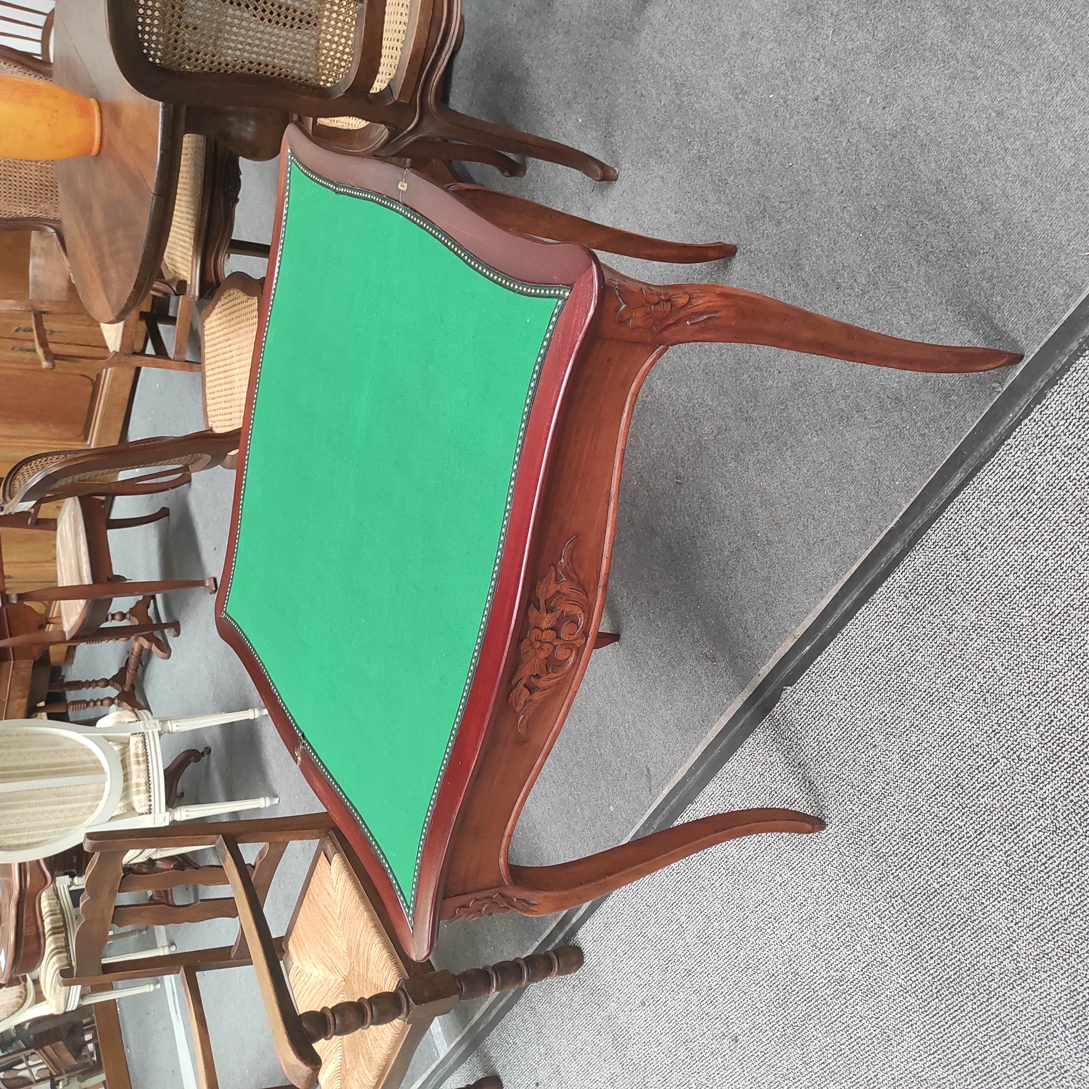 TABLE A JEUX 80 X 40 X 70 CM