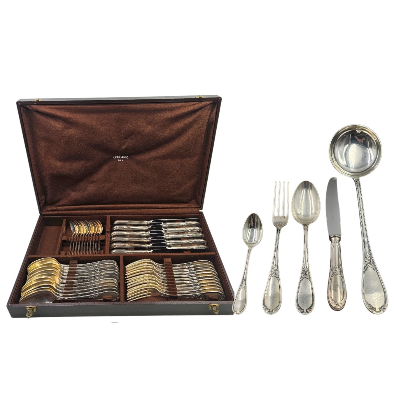 ERCUIS MENAGERE 49 PIECES 12 PERSONNES EN METAL ARGENTE ET SON COFFRET