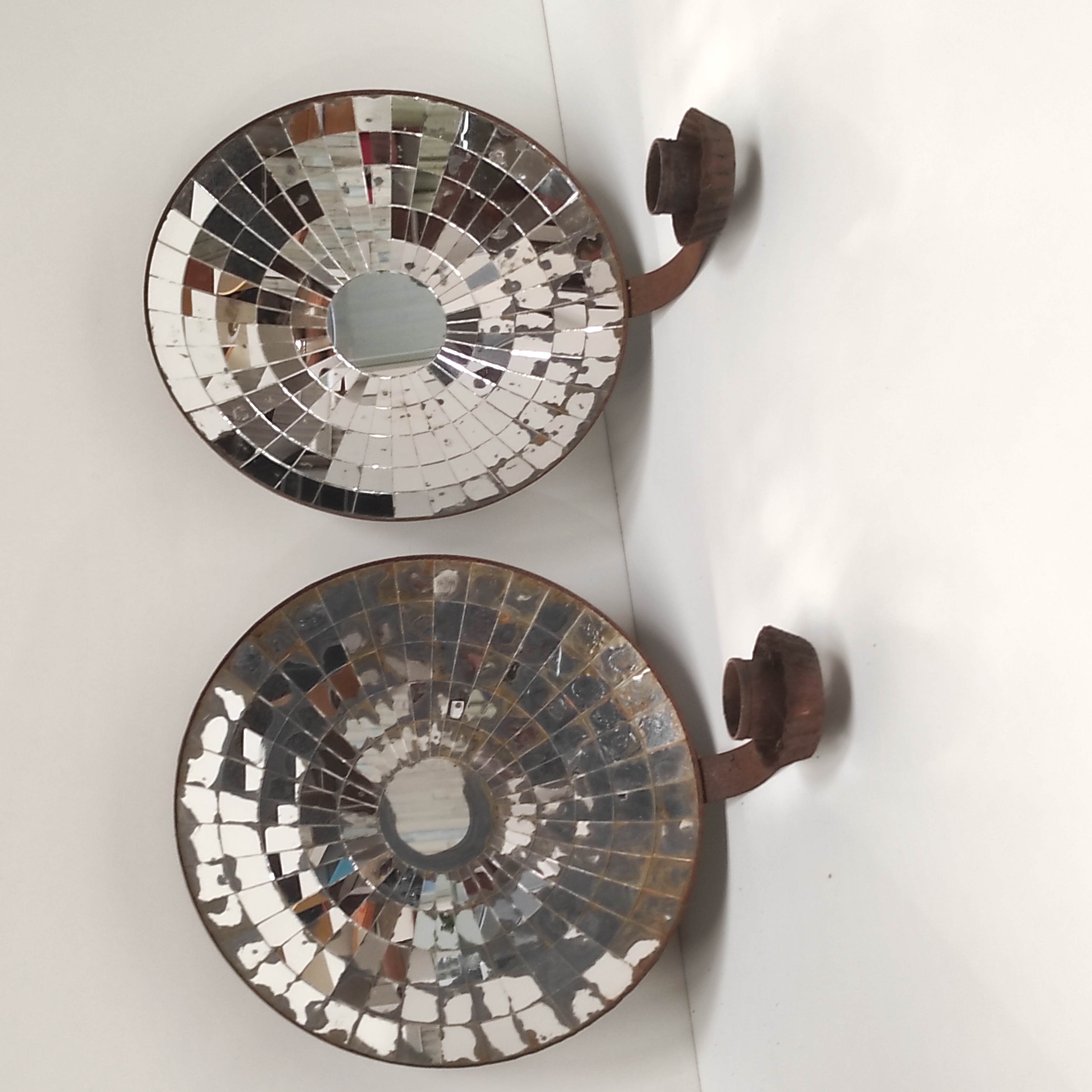 PAIRE D APPLIQUES ANCIENNES A BOUGIE MOSAIQUE A MIROIR DIAM 32 CM