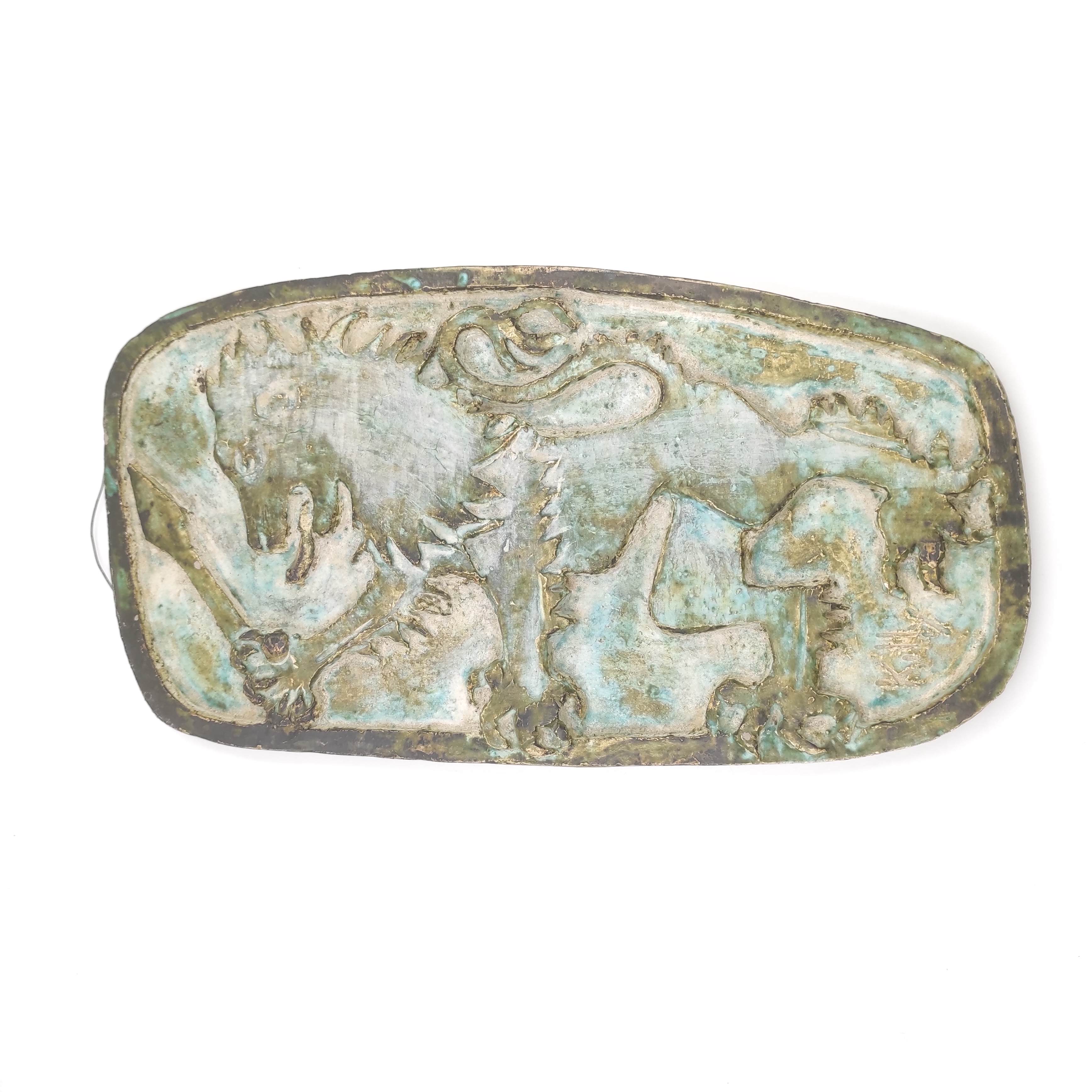 KILLY BEAL PLAQUE DE CERAMIQUE EMAILLEE A DECOR DE LION HERALDIQUE 38 x 20 CM