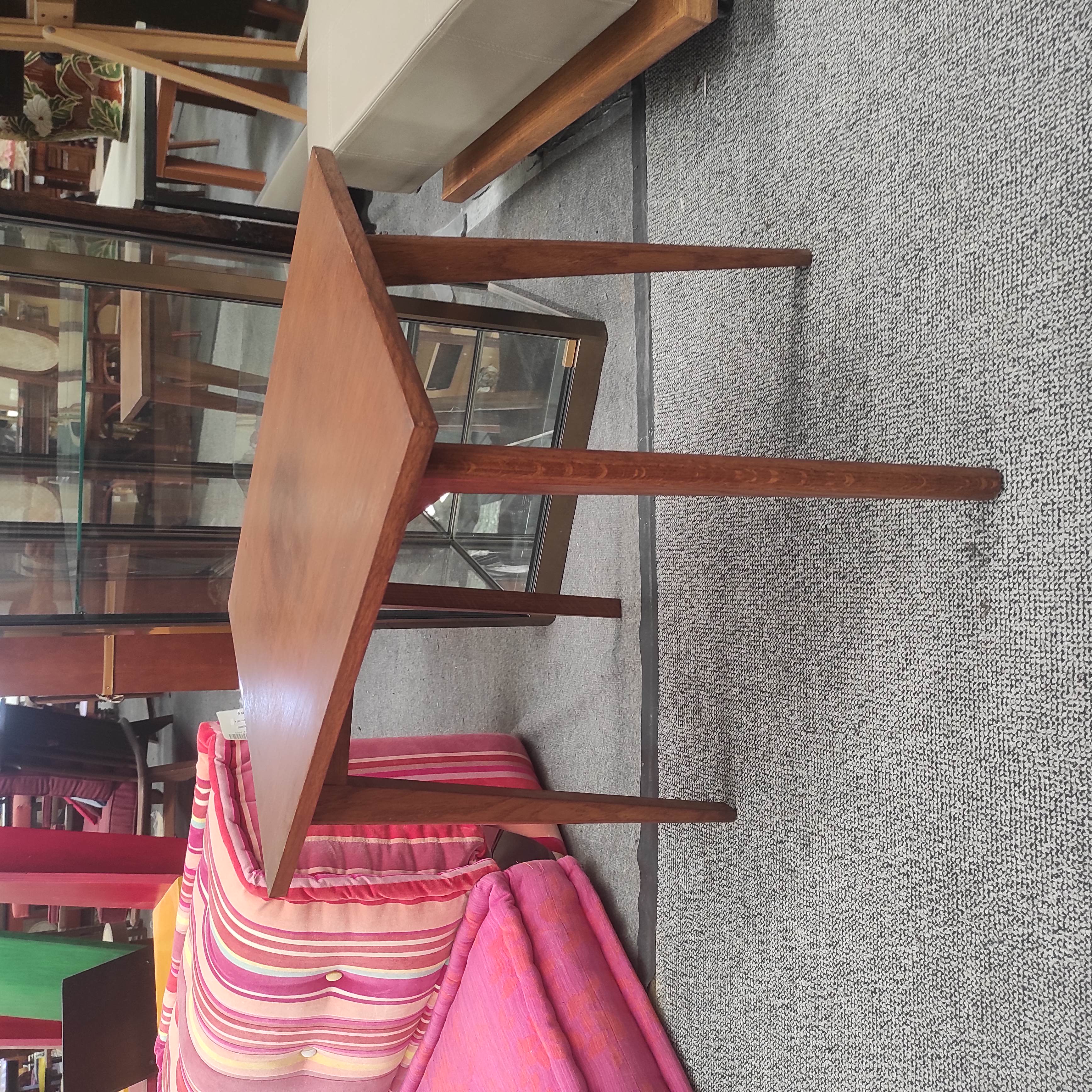 TABLE EN CHENE 41/55/60 CM PIEDS COMPAS ANNEES 50