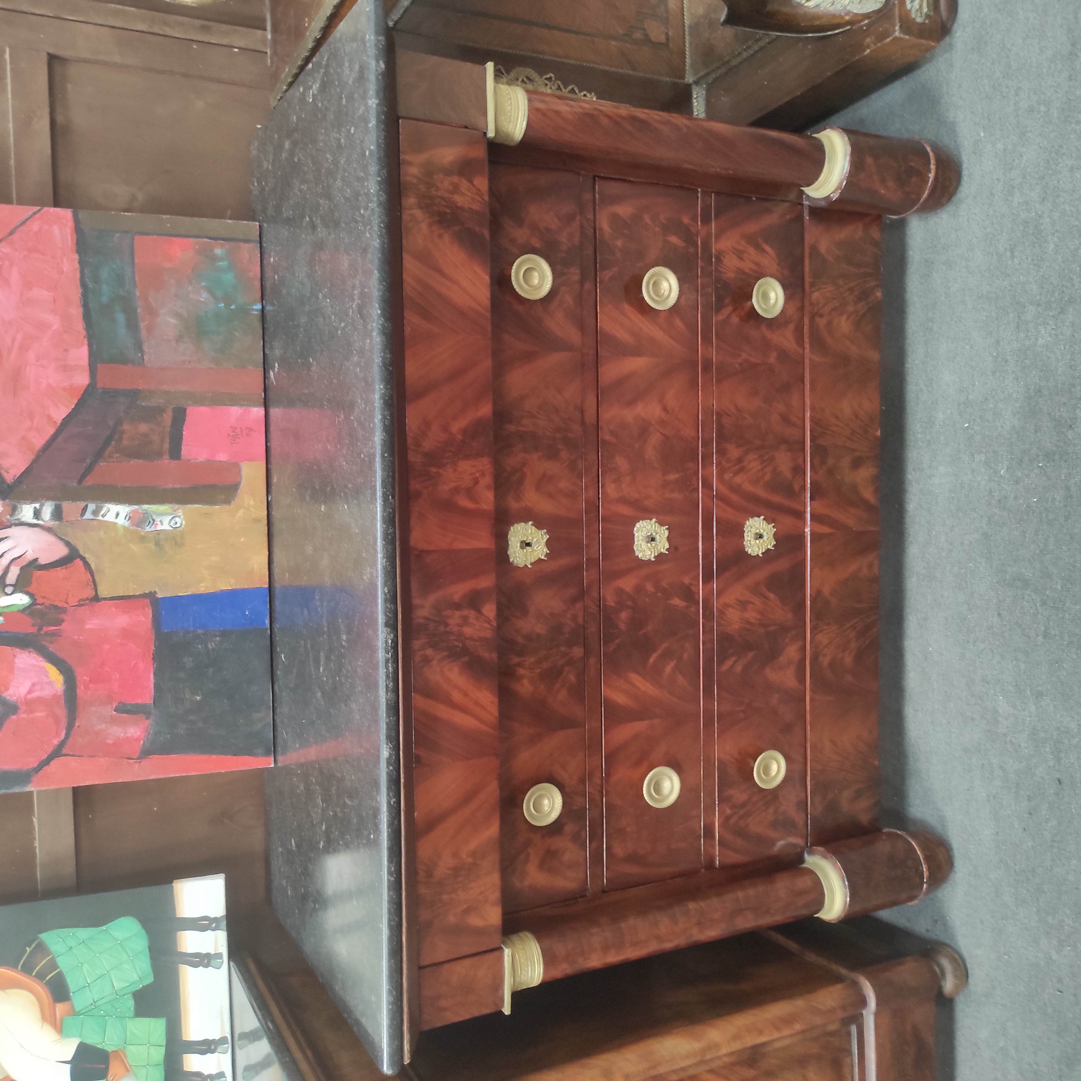 COMMODE EN ACAJOU EPOQUE EMPIRE DESSUS MARBRE 115 X 55 85 CM 