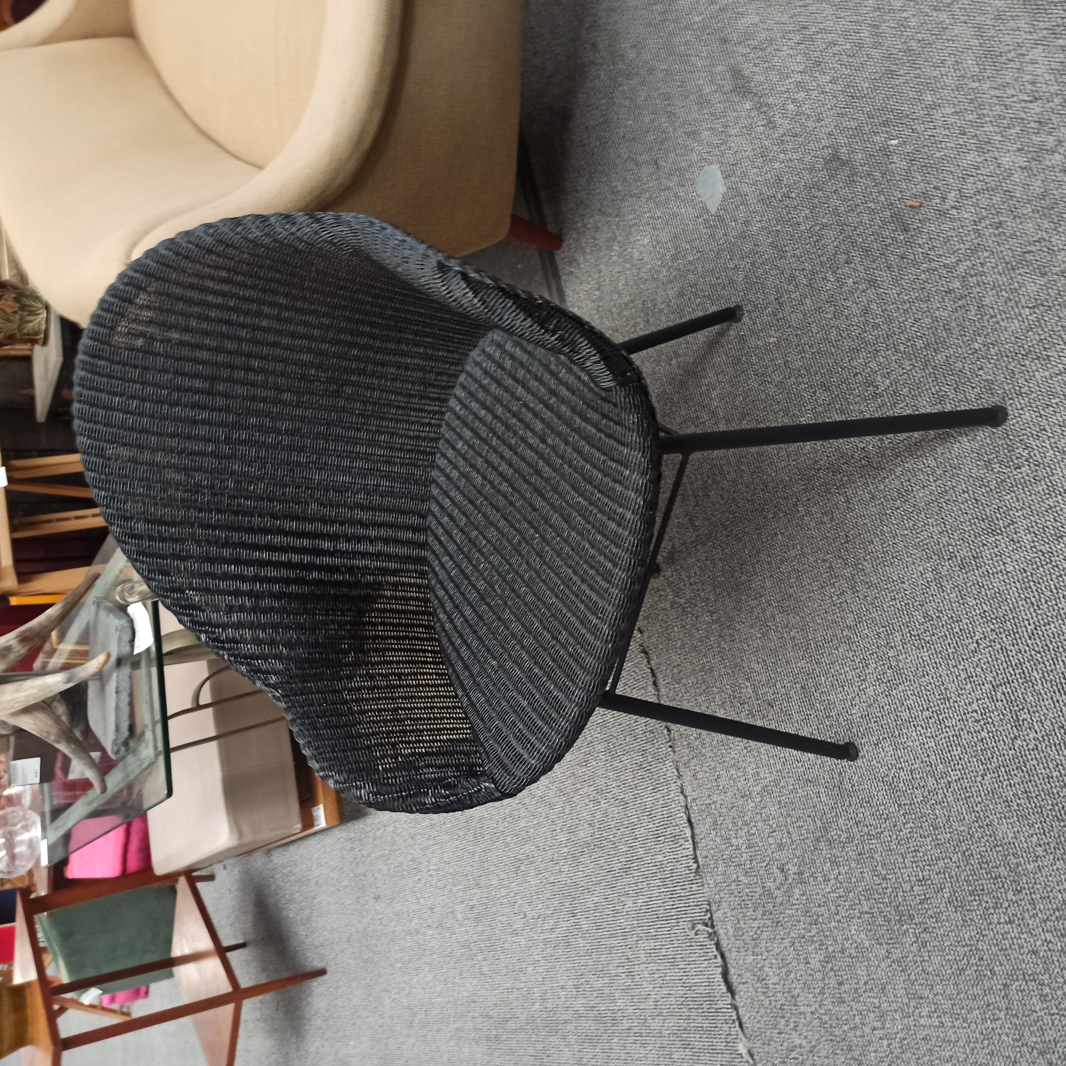 VINCENT SHEPPARD FAUTEUIL EN LOOM PIETEMENT METAL NOIR 60/85/50 CM