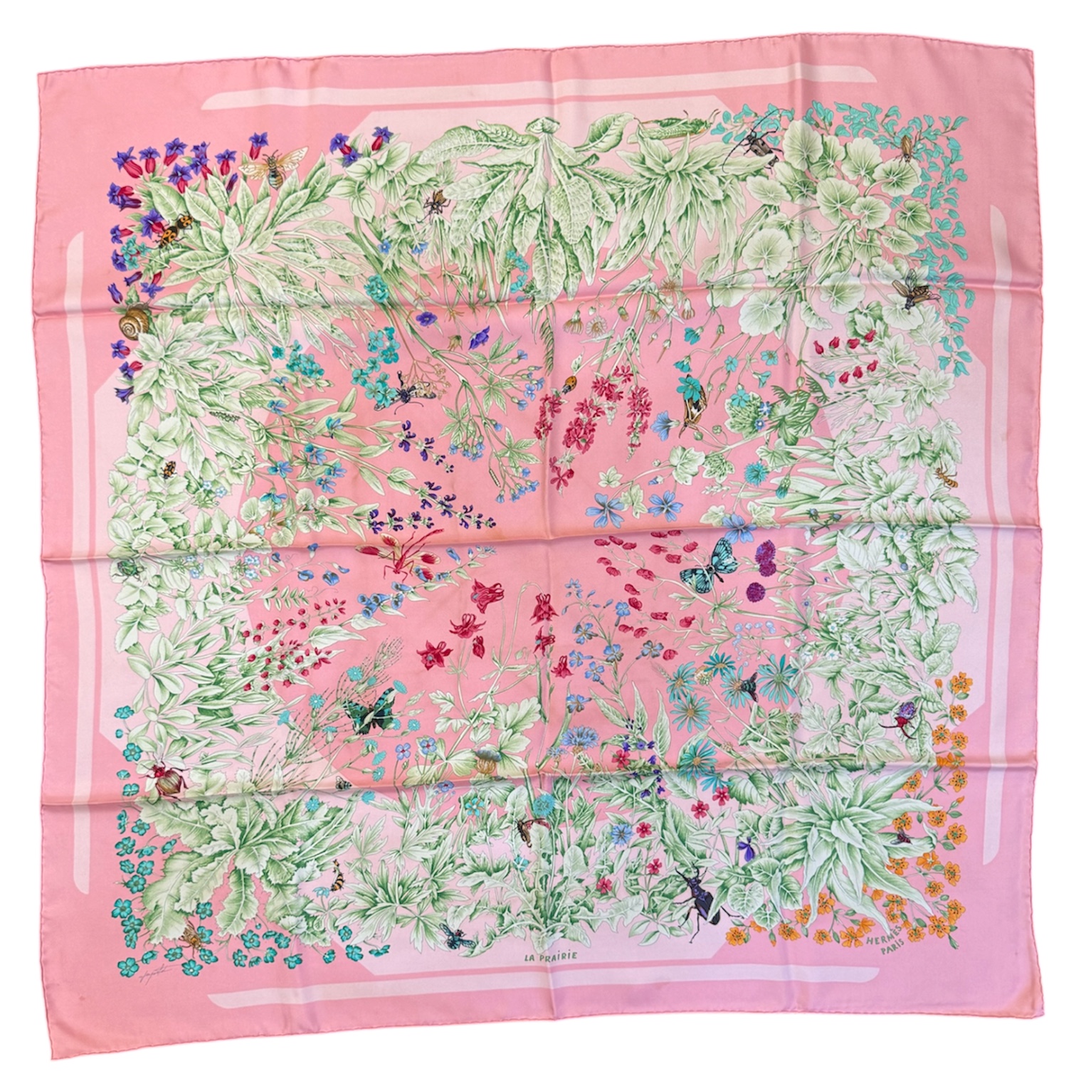 HERMES CARRE LA PRAIRIE DE ANTOINE DE JACQUELOT FOND ROSE