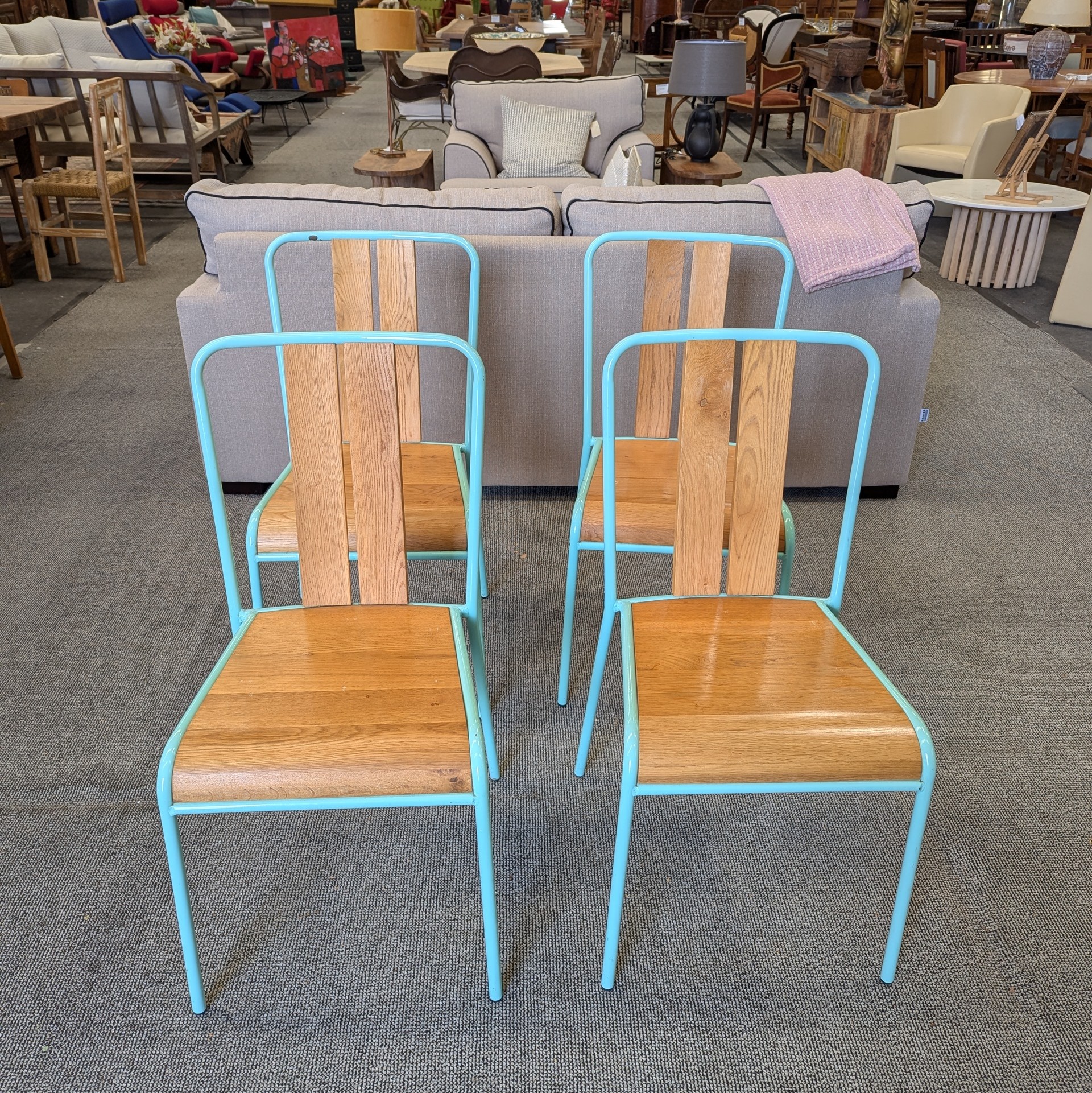 4 CHAISES INDUS VERTES ASSIER ET DOSSIER CHENE