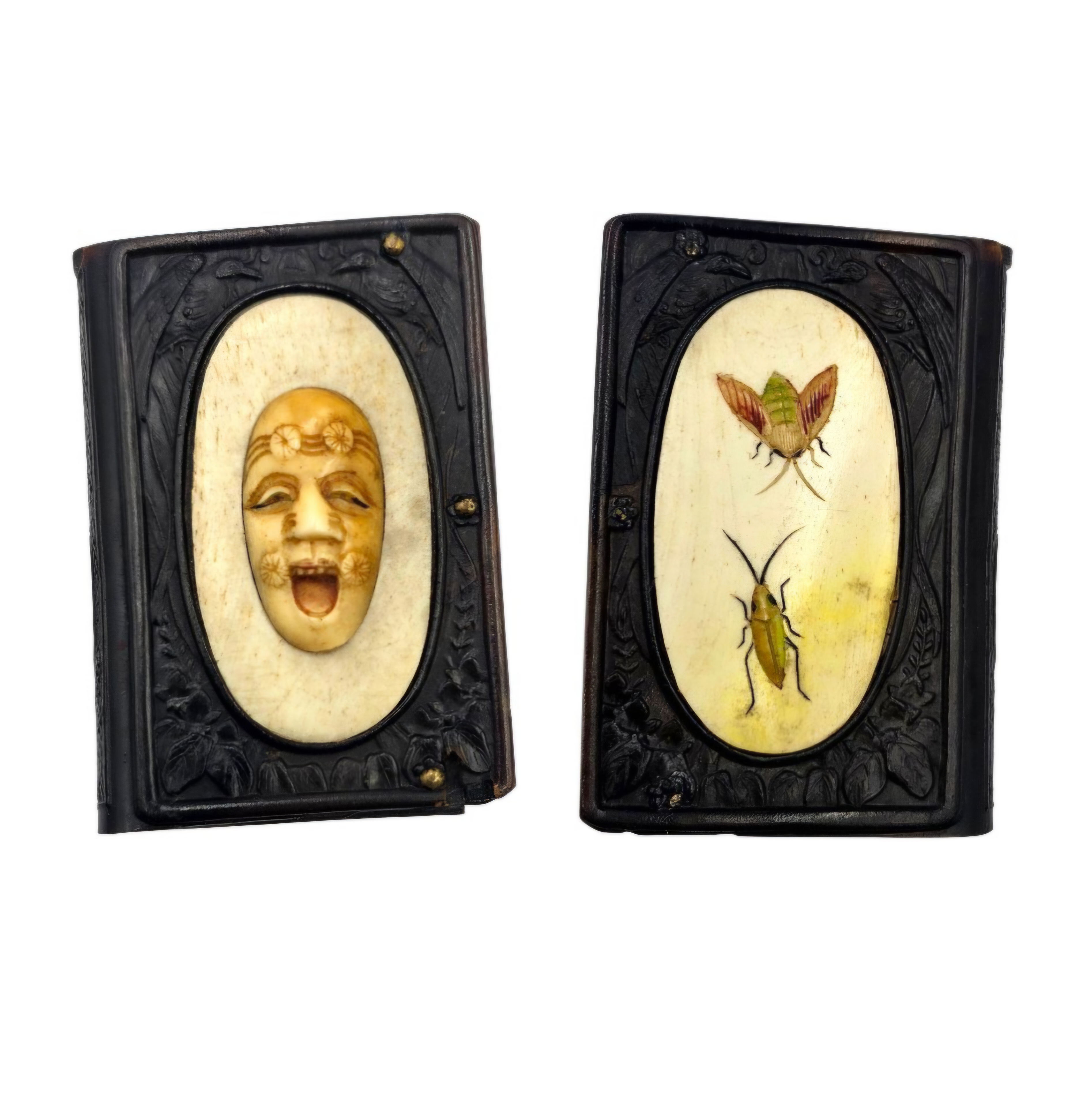 BOITE A ALLUMETTES PYROGENE DE POCHE JAPONAIS MASQUE ET INSECTES EN OS 1900