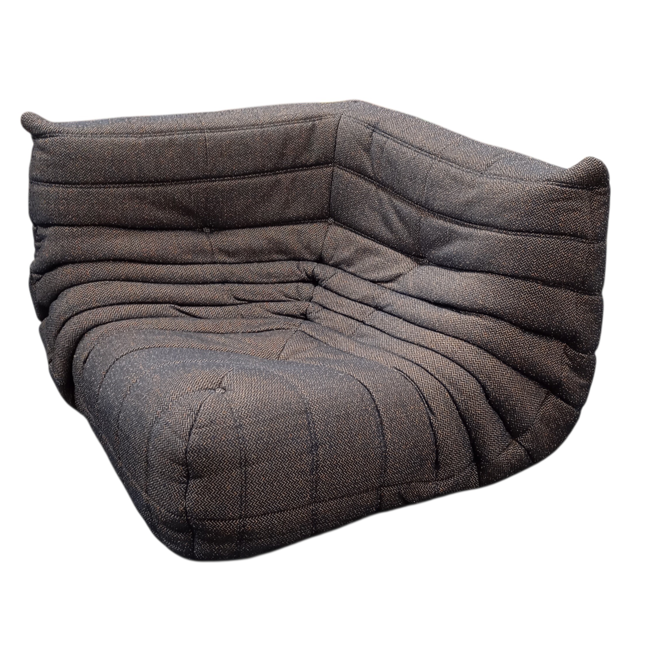LIGNE ROSET TOGO ANGLE GRIS CHINE 100 X 100 X 31 CM