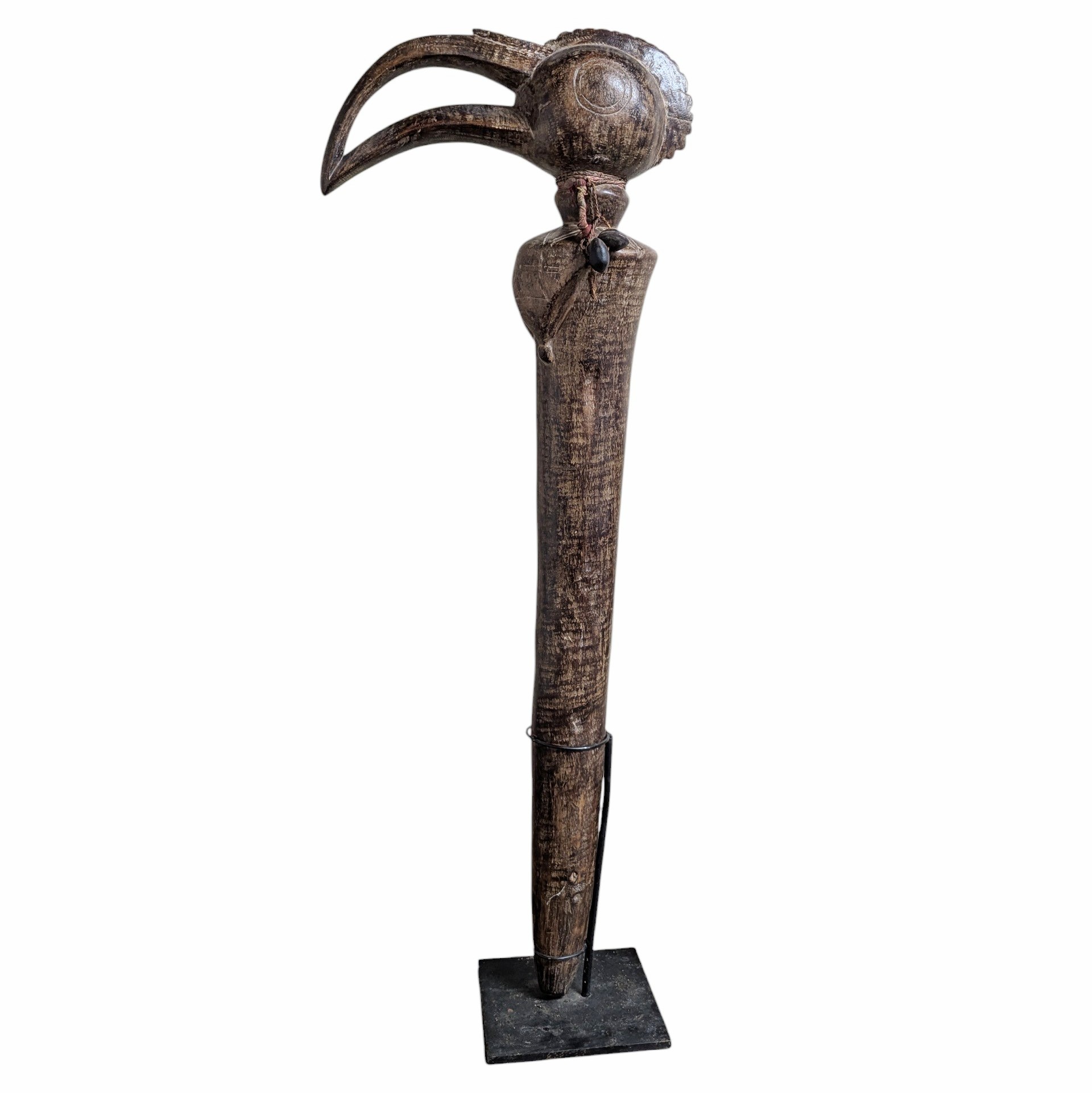 BATON RITUEL D ART  AFRICAIN TRADITIONNEL (OISEAU CALAO ??)  109 CM
