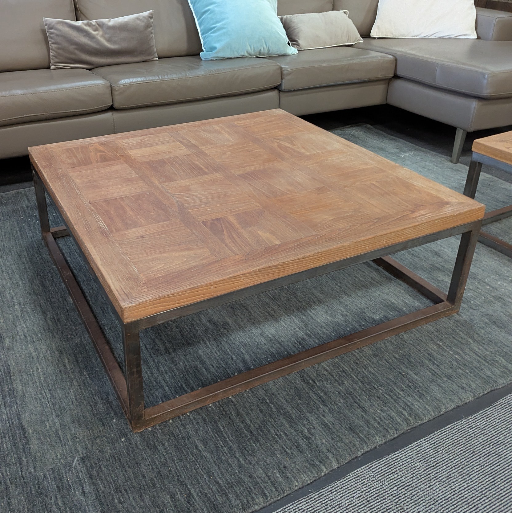 TABLE BASSE CONTEMPORAINE CARREE 100 X 100 X 35 CM