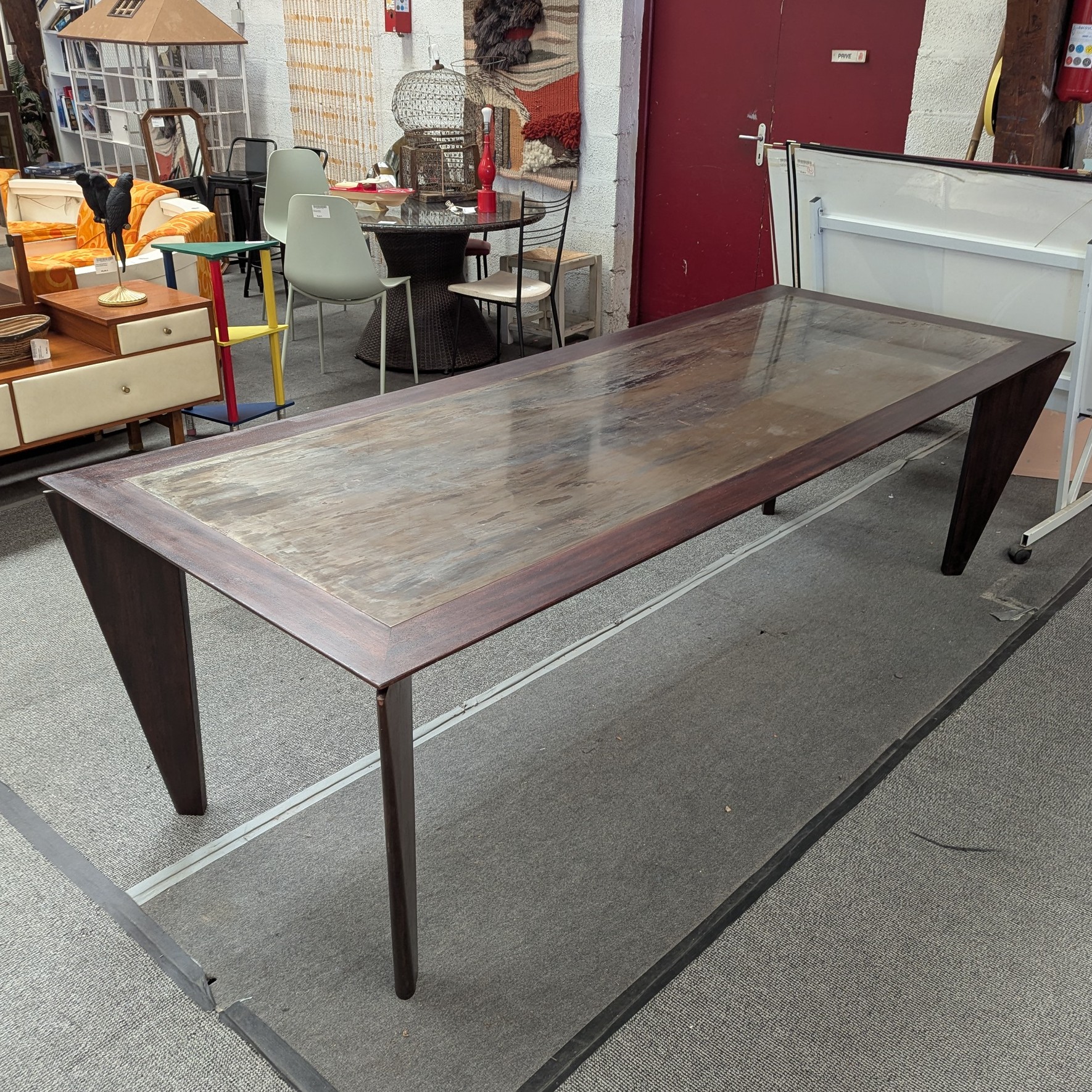 ALAN BUCHSBAUM TABLE DE REPAS 249/75/98 CM BOIS ET METAL
